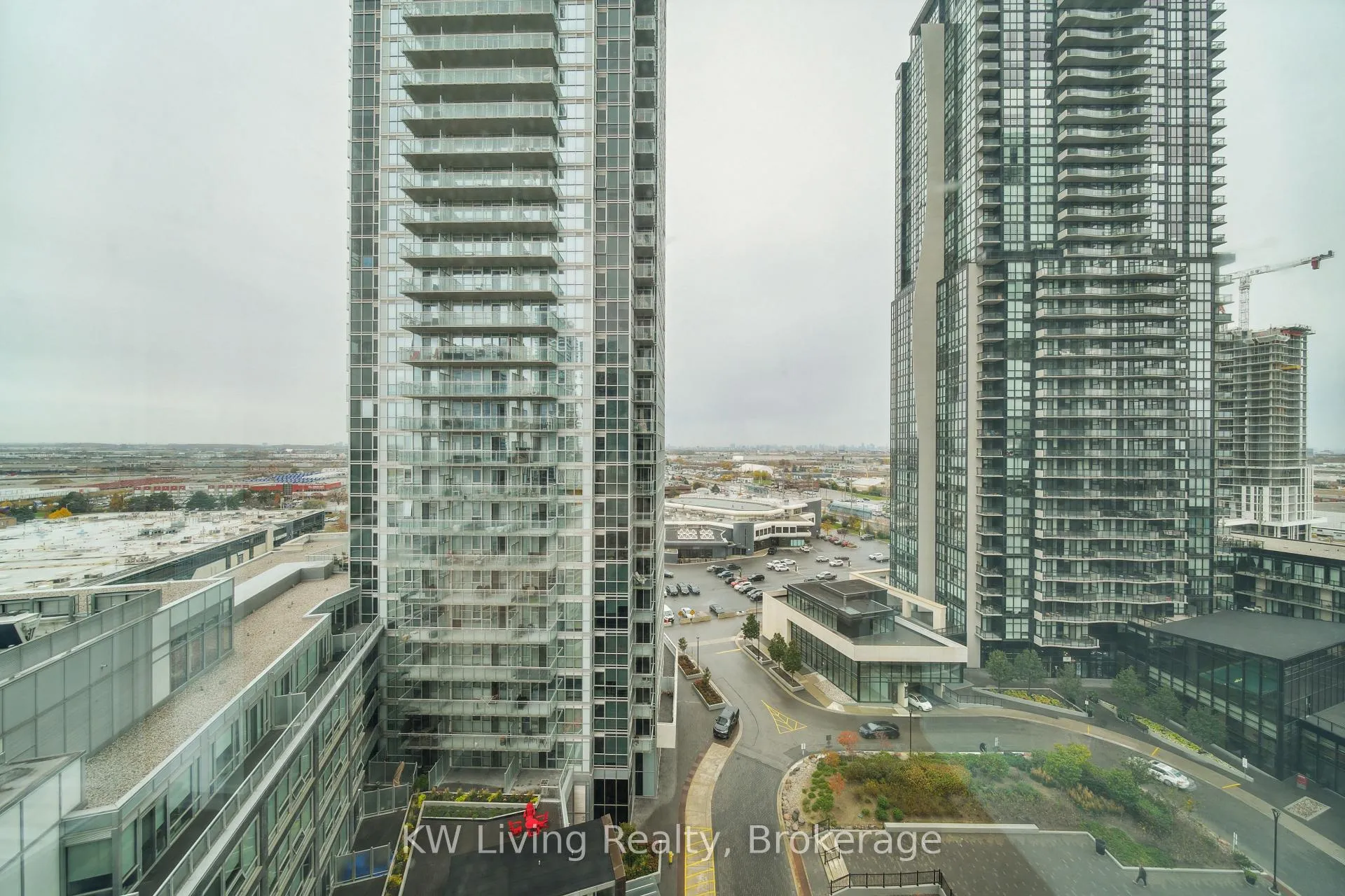 Photo 32 of Unit 1109, 2916 Highway 7, Vaughan, Concord — HOMEH