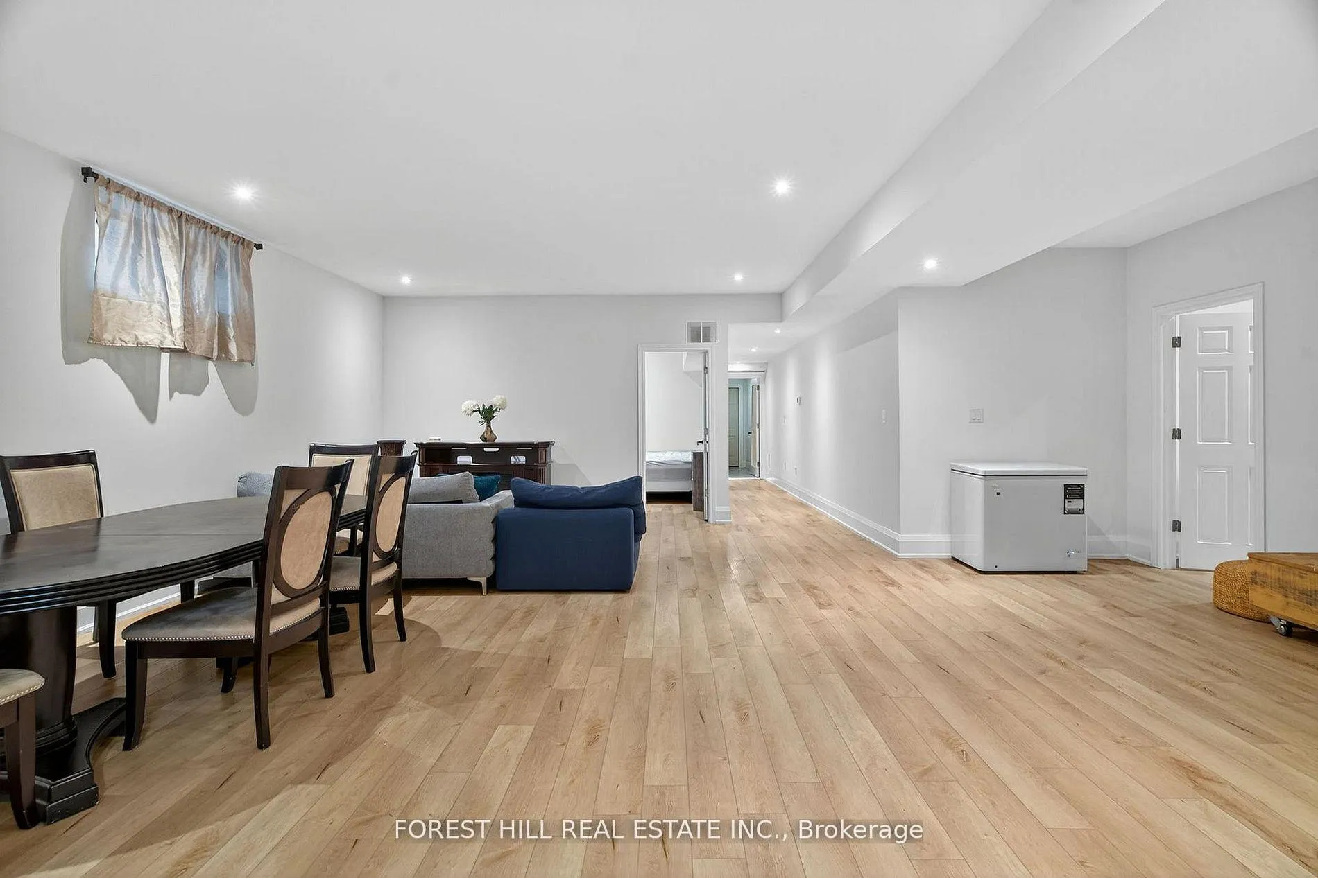 Photo 9 of Unit BSMT, 645 Coldstream Avenue, Toronto, Englemount-Lawrence — HOMEH