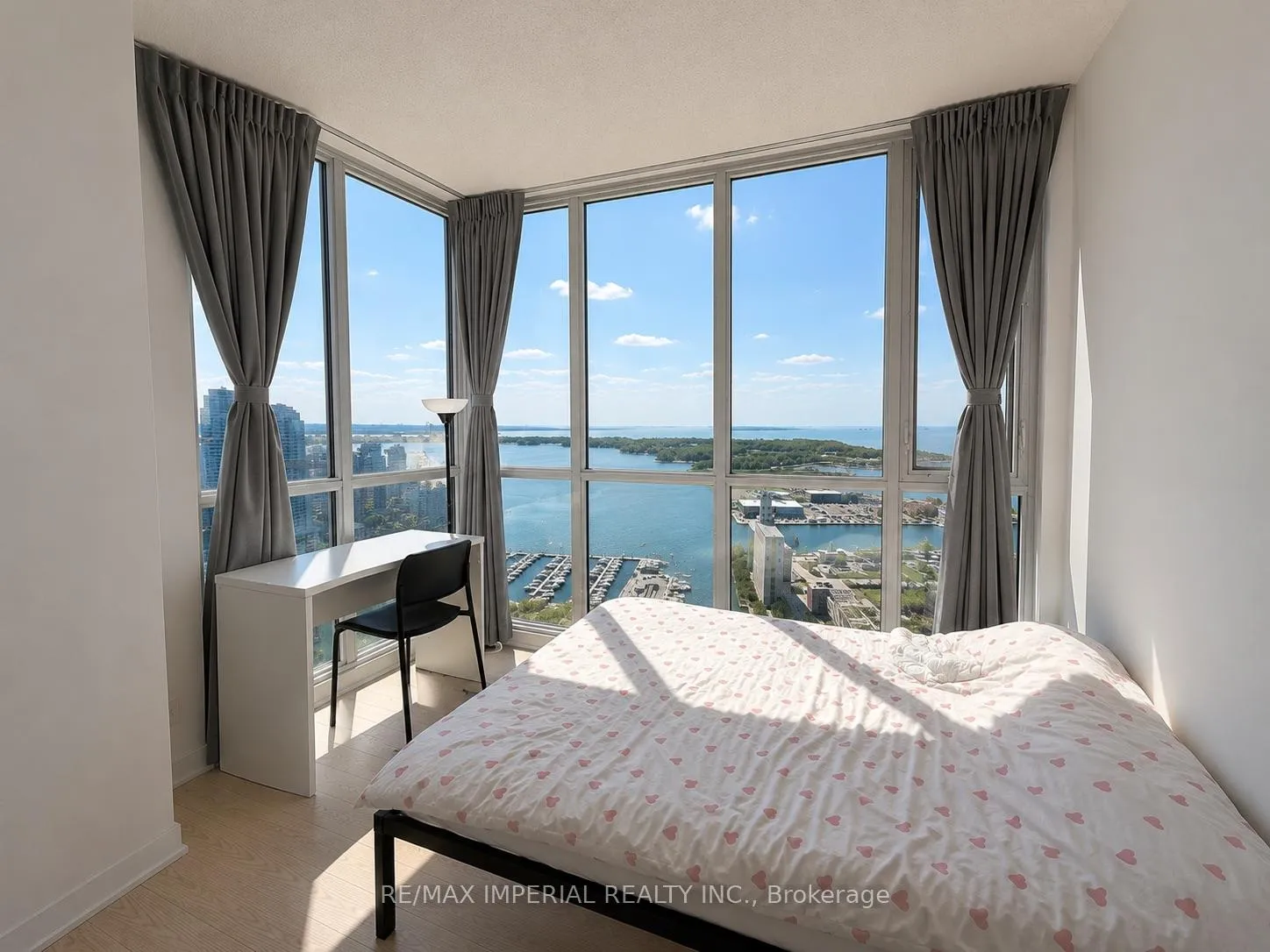 Photo 11 of Unit 4606, 75 Queens Wharf Road, Toronto, Waterfront Communities — HOMEH