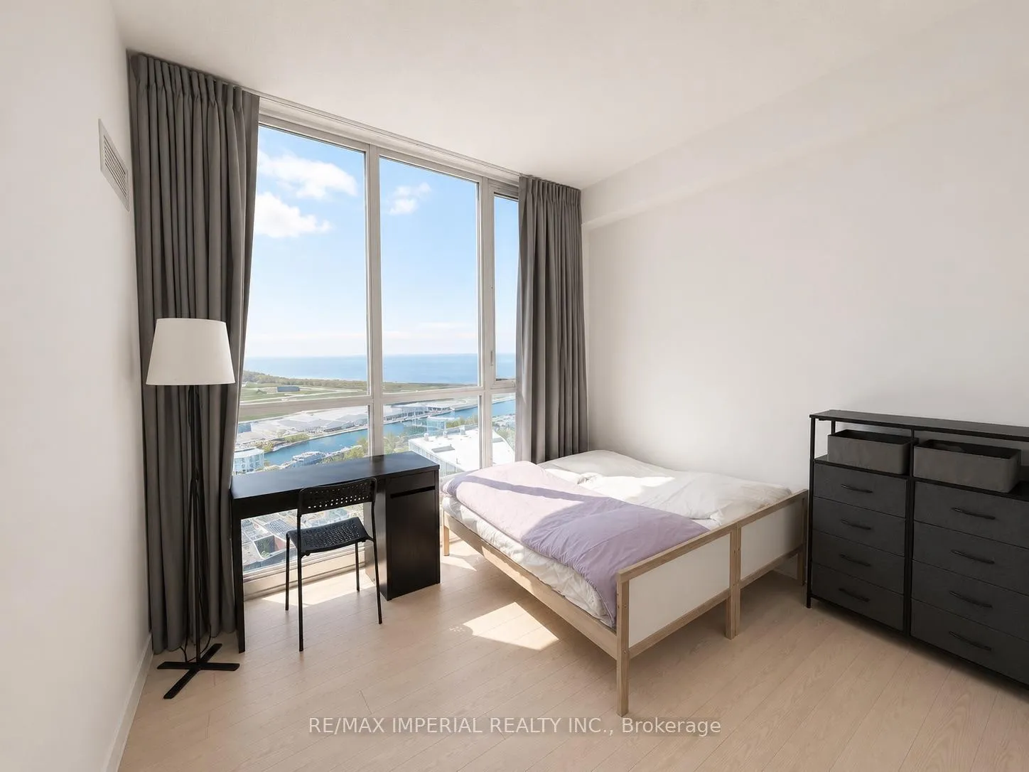 Photo 13 of Unit 4606, 75 Queens Wharf Road, Toronto, Waterfront Communities — HOMEH