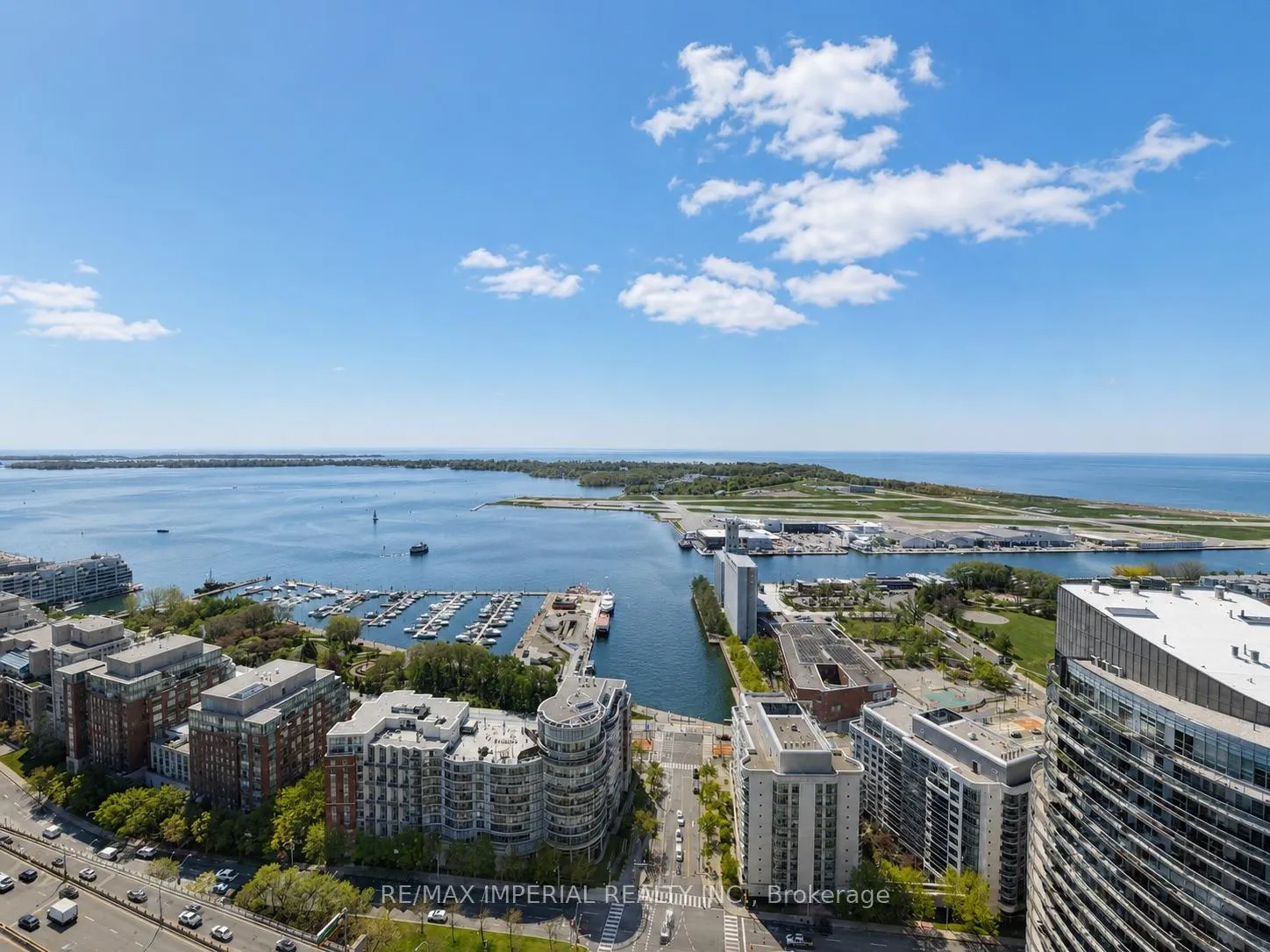 Photo 15 of Unit 4606, 75 Queens Wharf Road, Toronto, Waterfront Communities — HOMEH