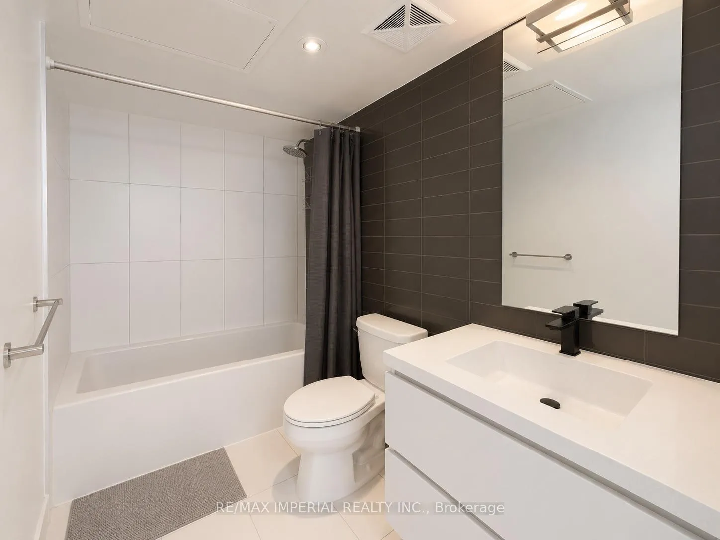 Photo 16 of Unit 4606, 75 Queens Wharf Road, Toronto, Waterfront Communities — HOMEH