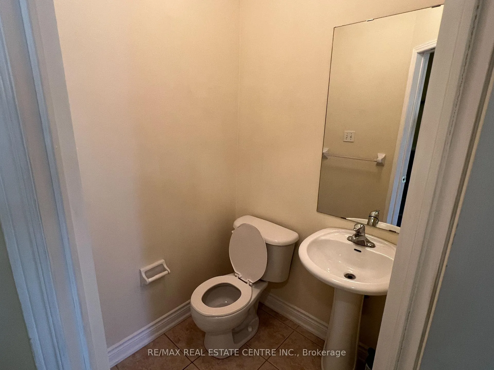 Photo 16 of Unit 178, 435 Hensall Circle, Mississauga, Cooksville — HOMEH