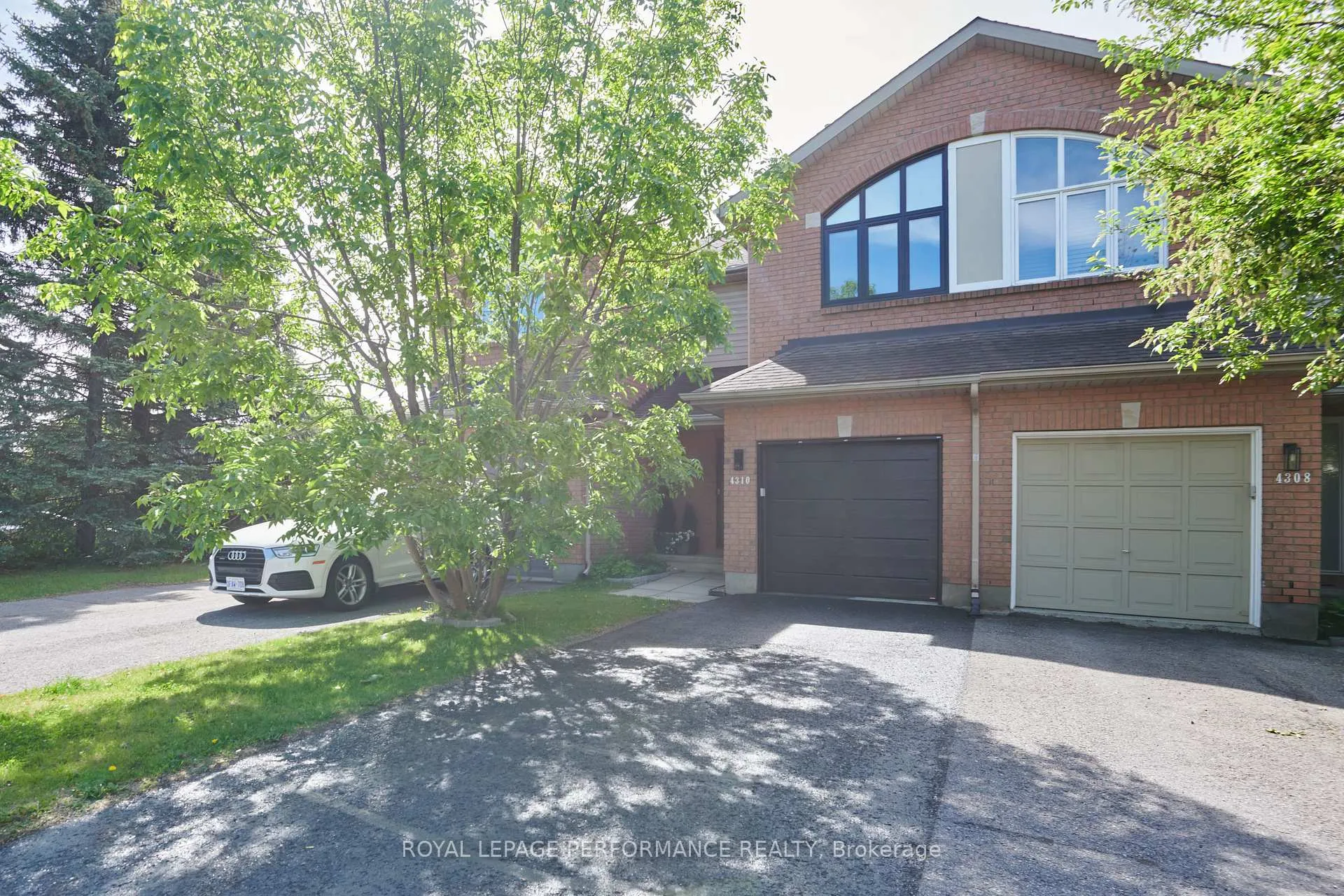 Photo 2 of 4310 Sunwood Crescent, Ottawa, Carson Grove — HOMEH