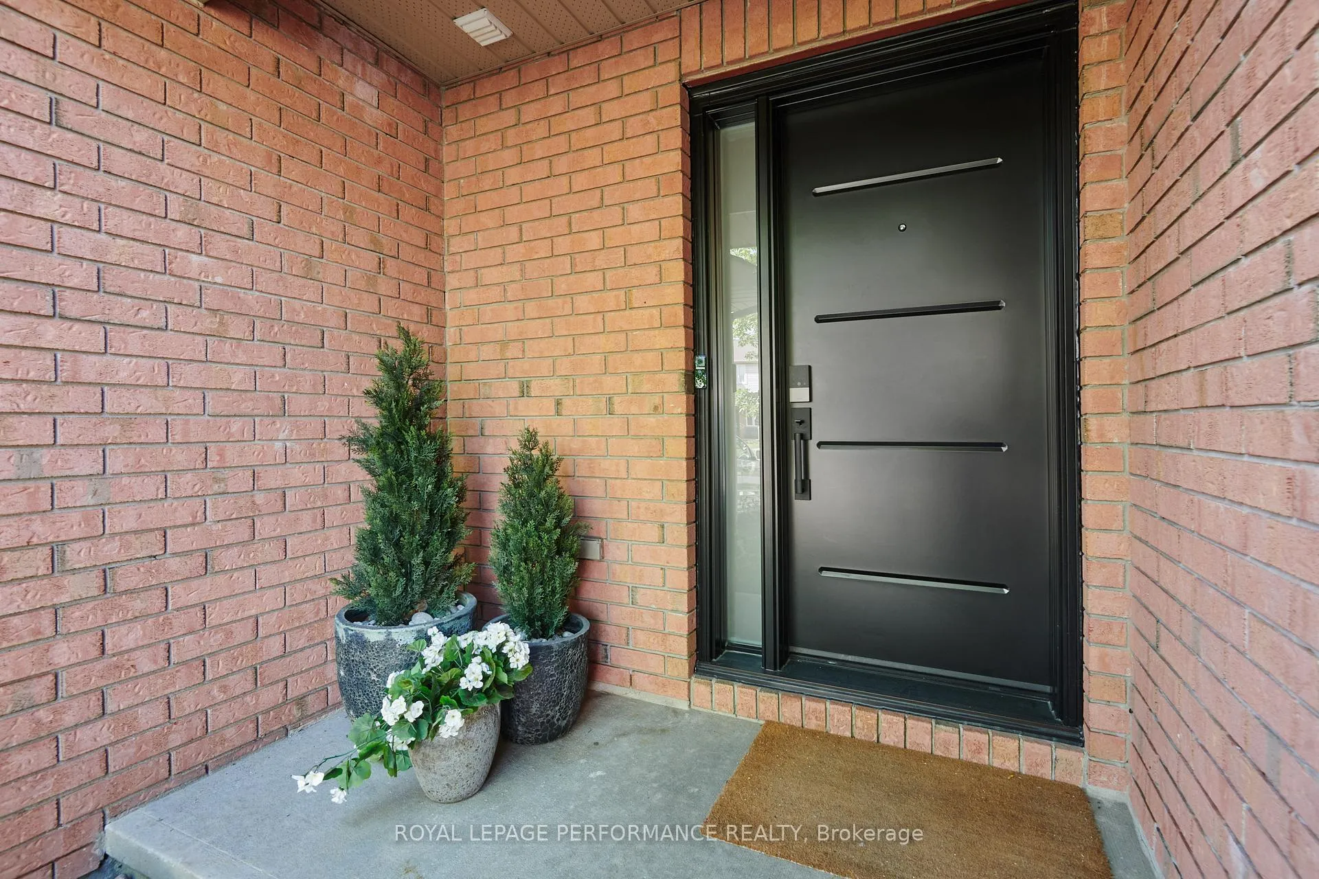 Photo 3 of 4310 Sunwood Crescent, Ottawa, Carson Grove — HOMEH