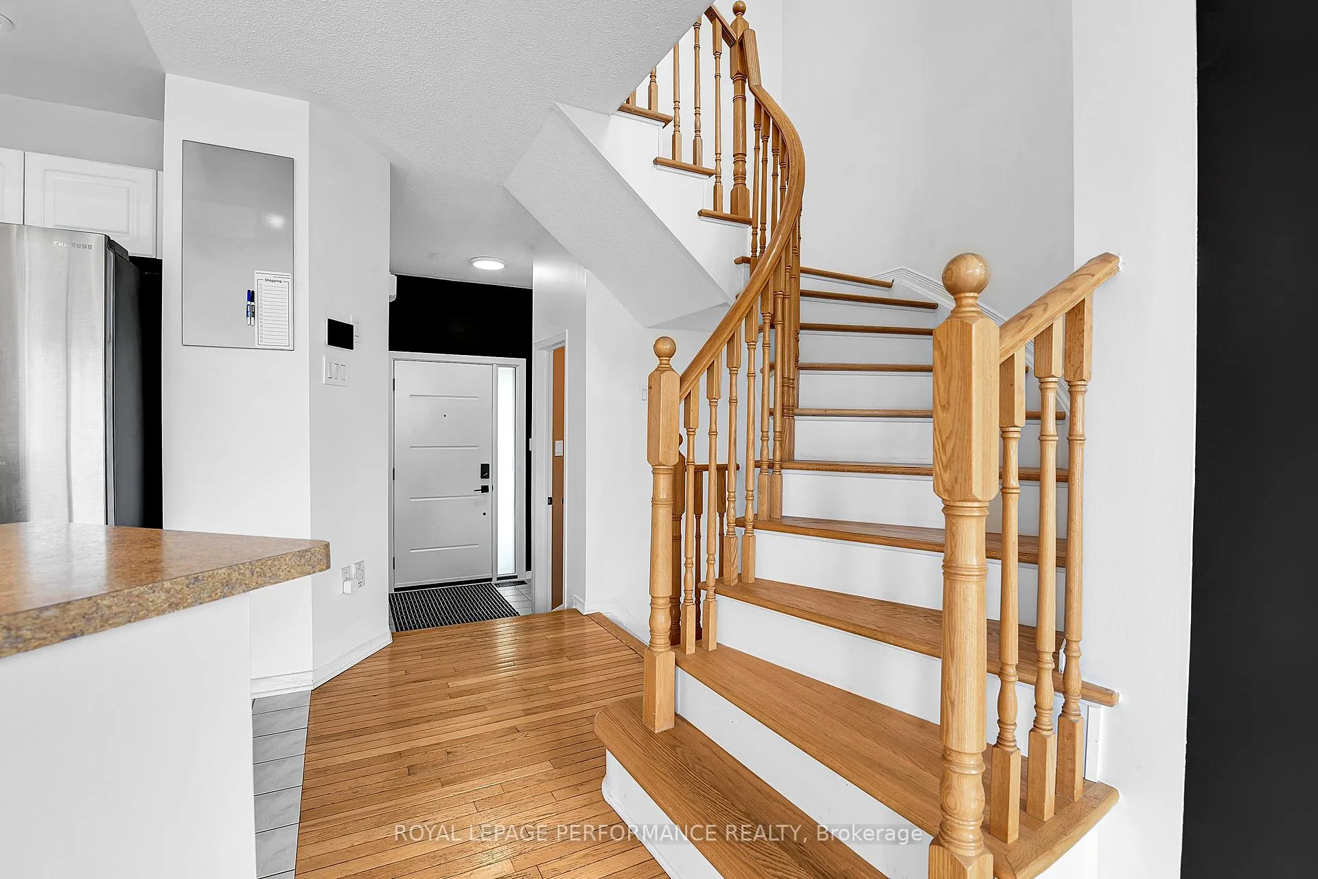 Photo 6 of 4310 Sunwood Crescent, Ottawa, Carson Grove — HOMEH