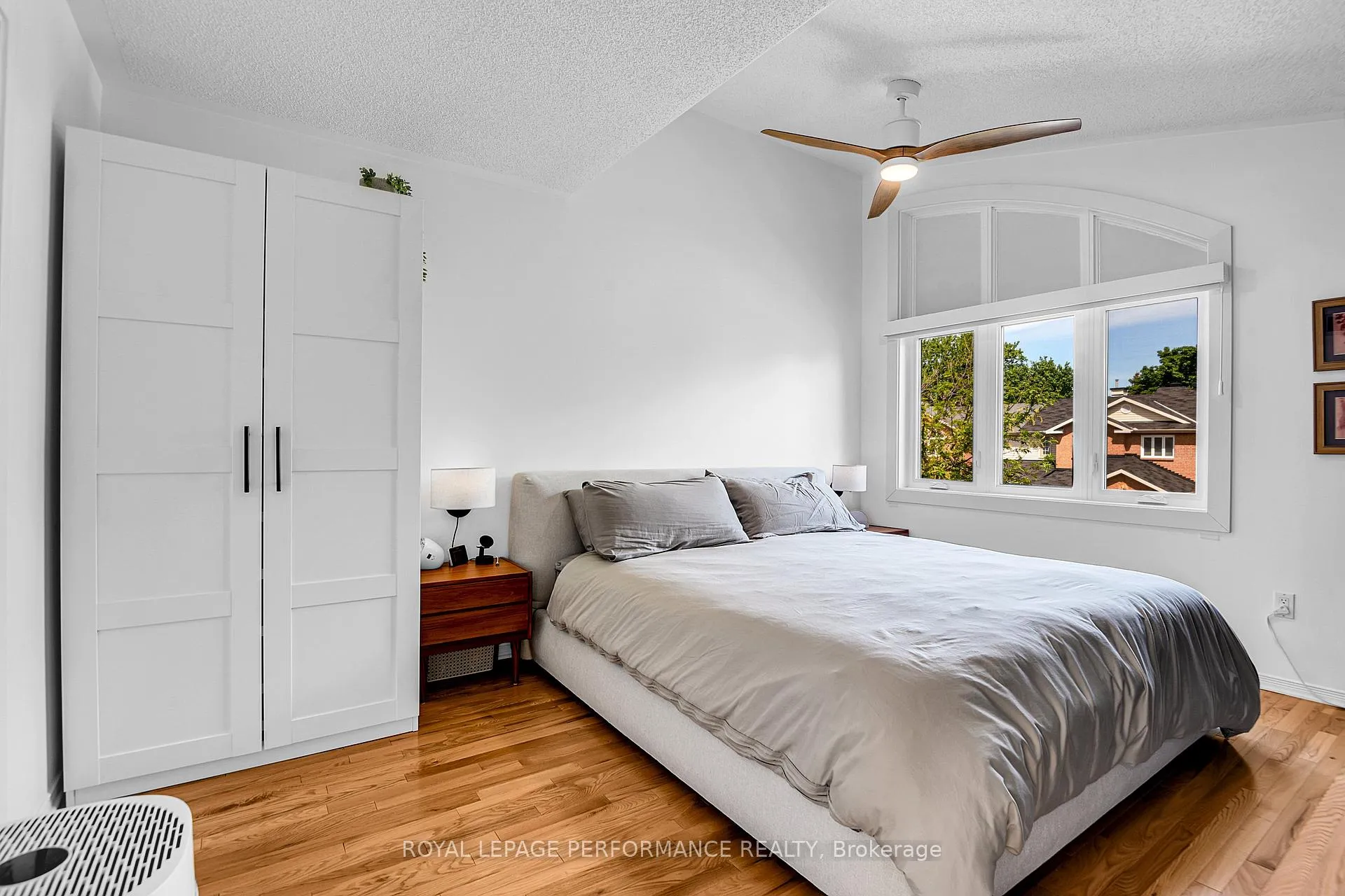 Photo 18 of 4310 Sunwood Crescent, Ottawa, Carson Grove — HOMEH