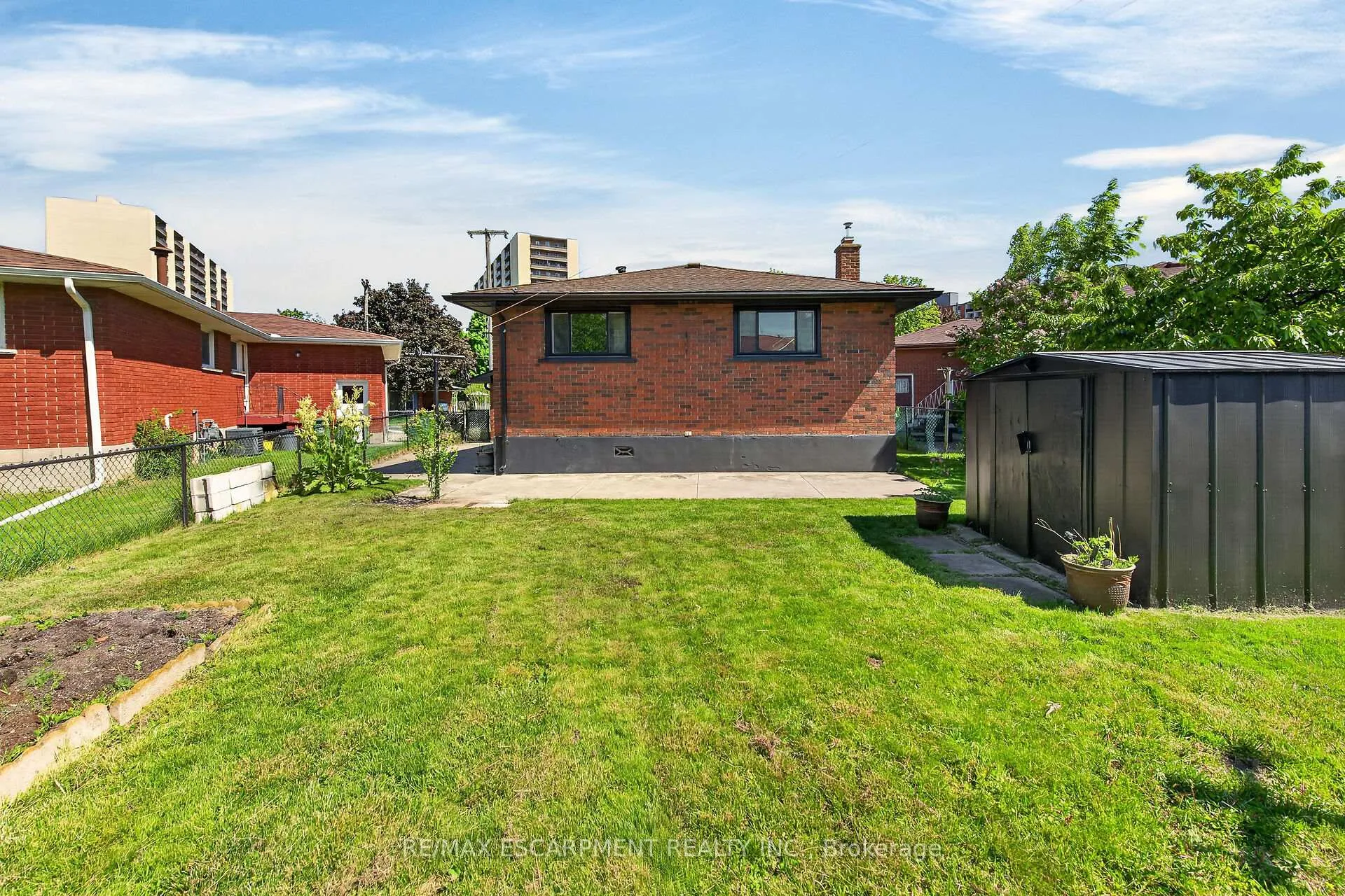 Photo 50 of 83 Riverdale Drive, Hamilton, Riverdale — HOMEH