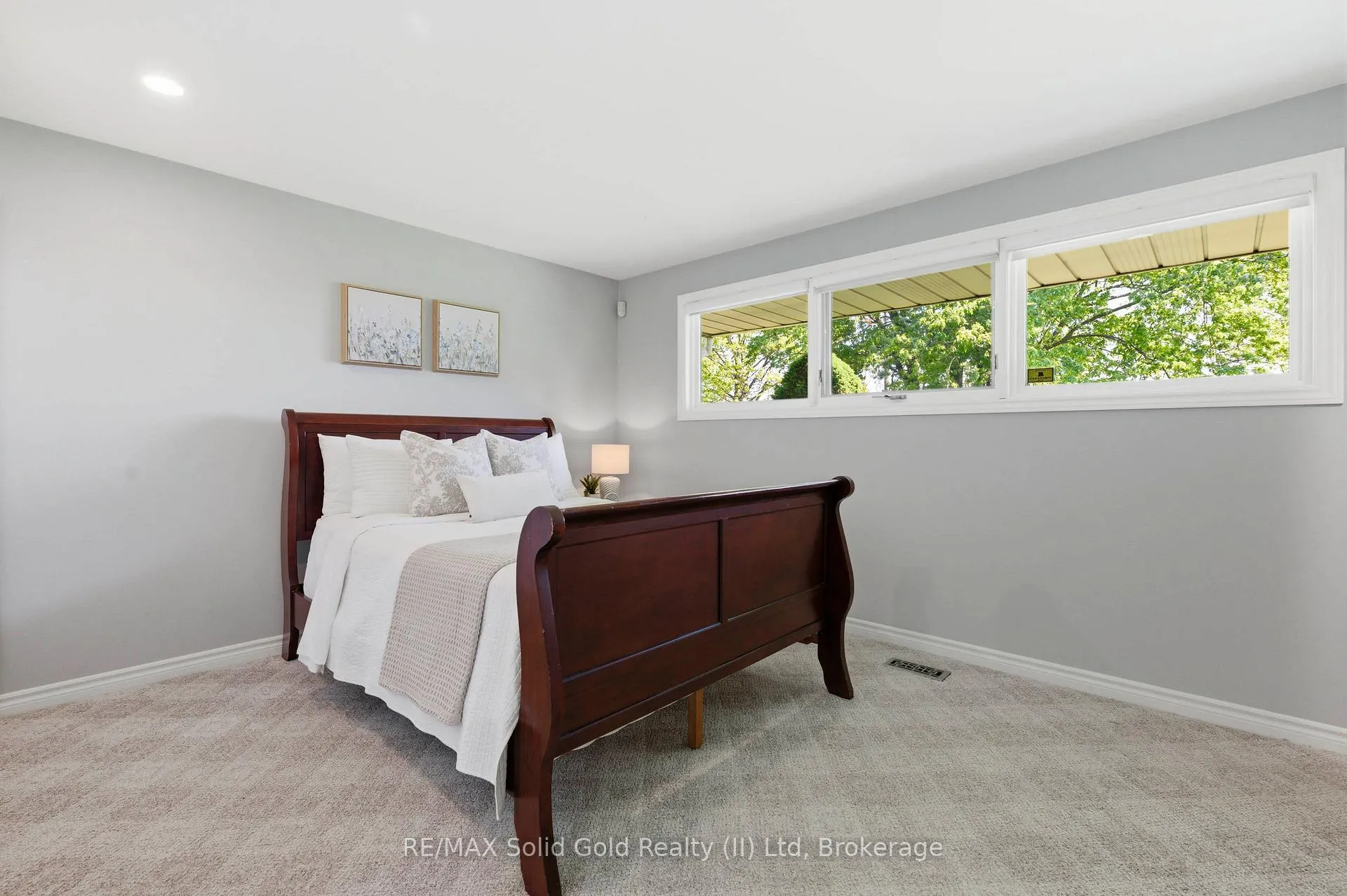 Photo 21 of 1068 Cameron Road, North Dumfries, Ayr — HOMEH