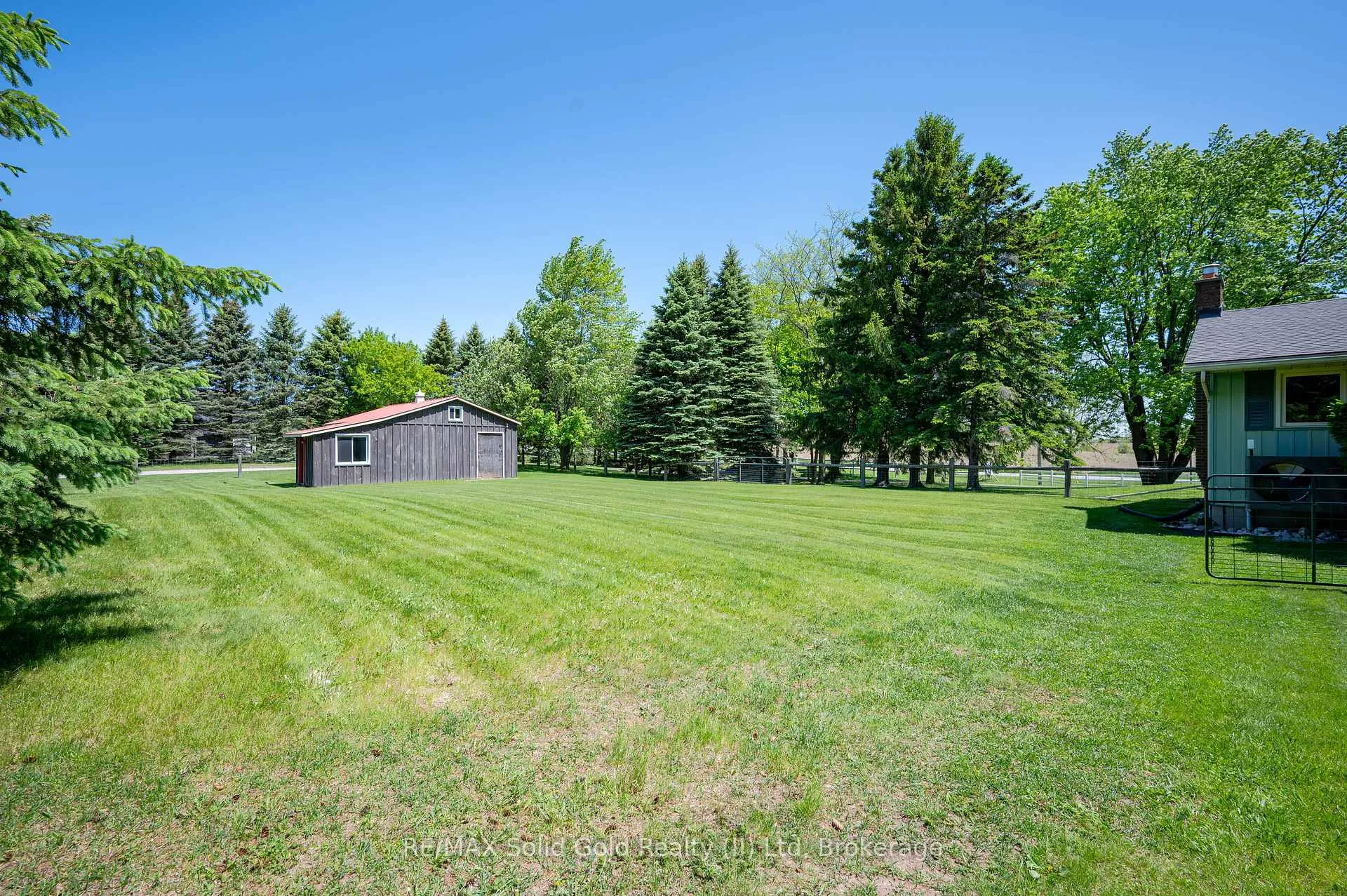 Photo 34 of 1068 Cameron Road, North Dumfries, Ayr — HOMEH