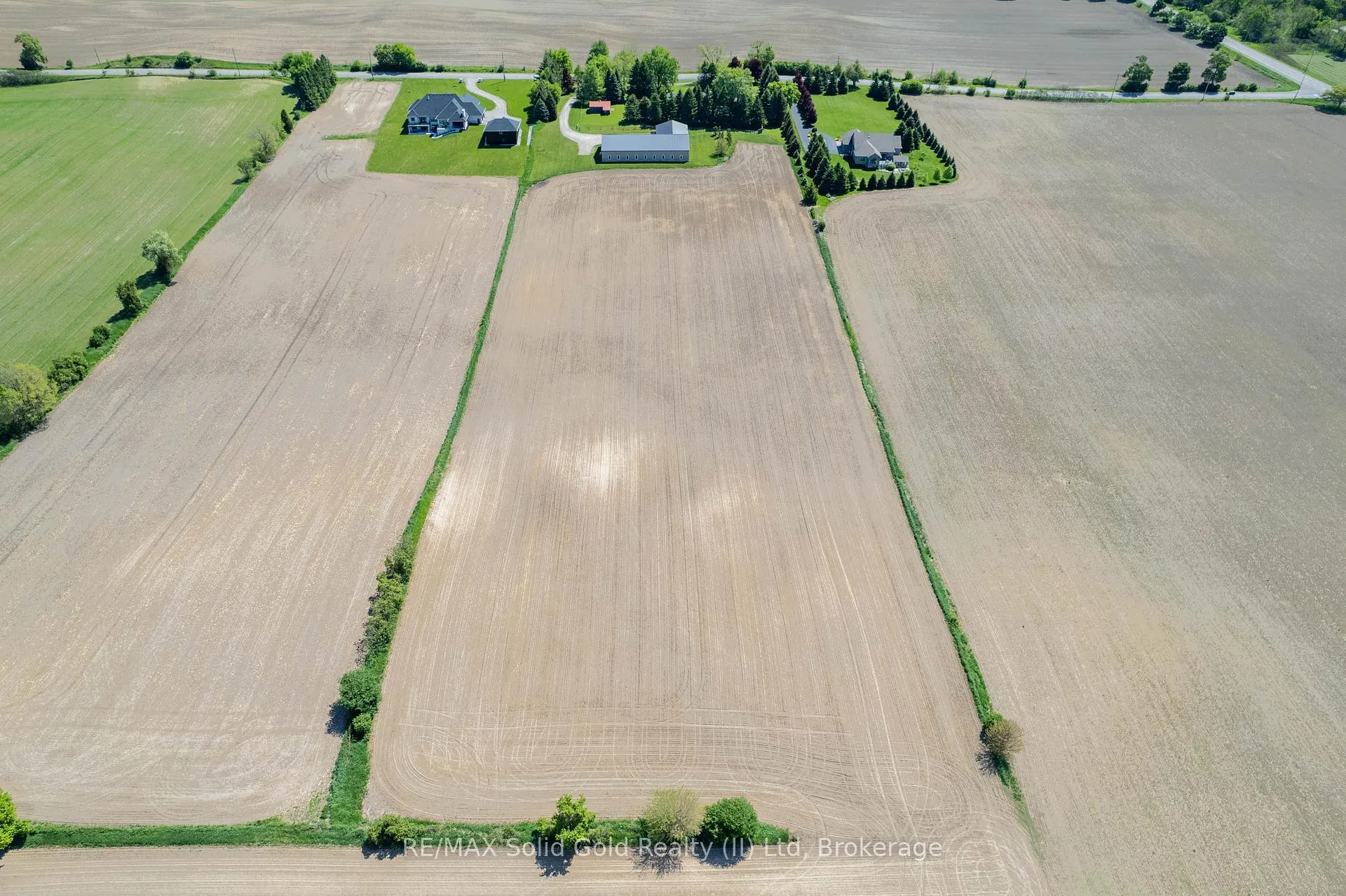 Photo 47 of 1068 Cameron Road, North Dumfries, Ayr — HOMEH
