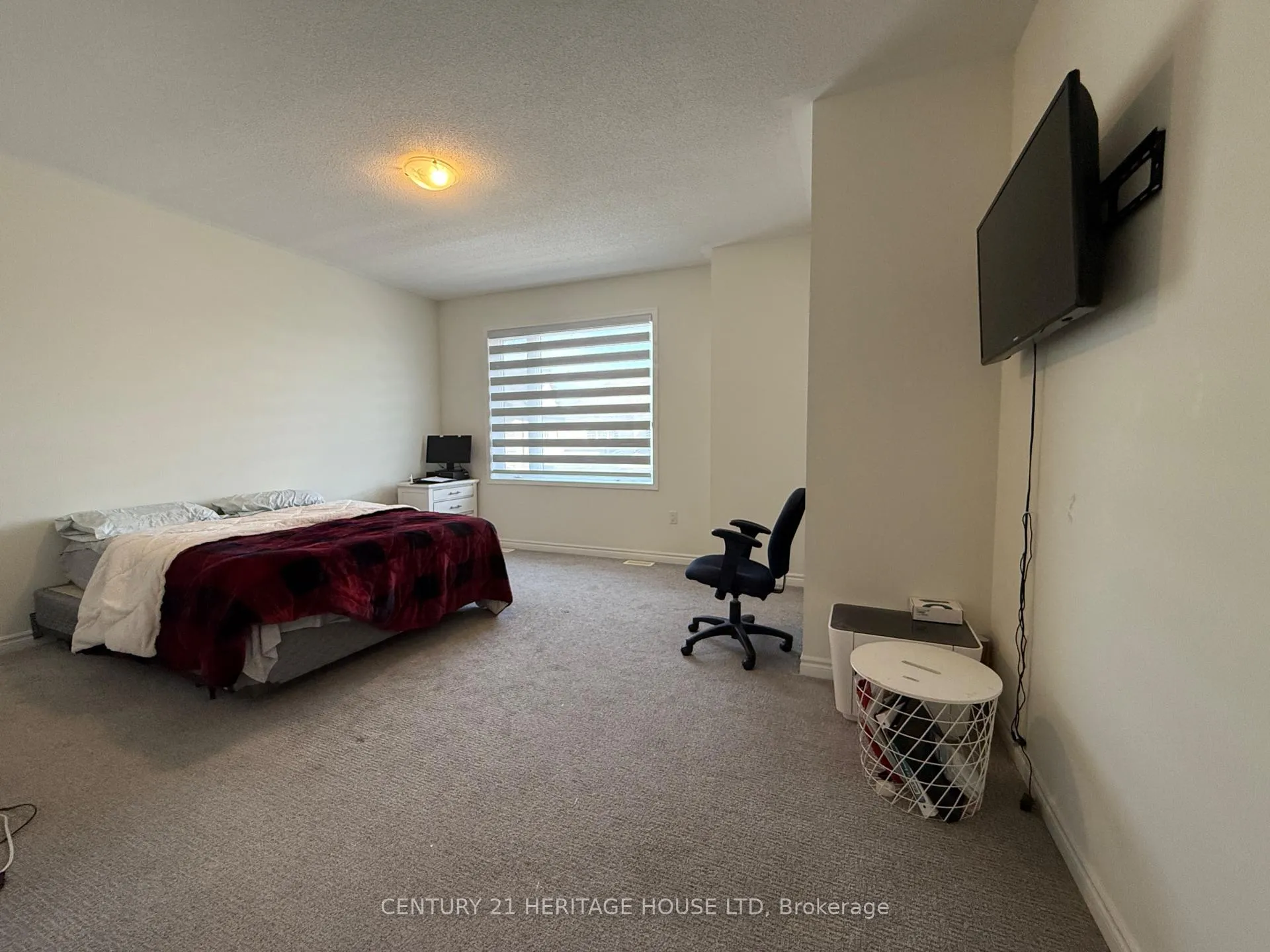Photo 20 of 18 Dolucci Crescent E, Brampton, Northwest Brampton — HOMEH