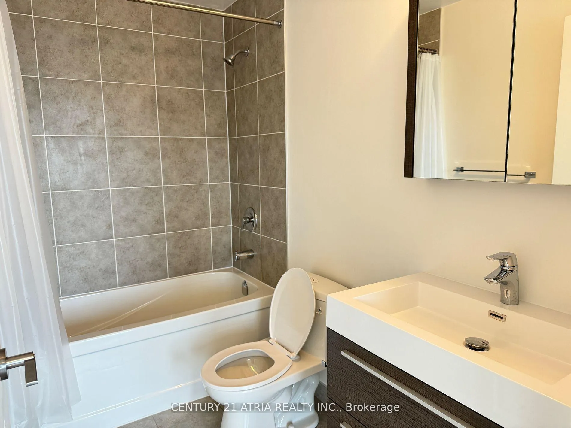Photo 9 of Unit 909, 8 Rouge Valley Drive W, Markham, Unionville — HOMEH