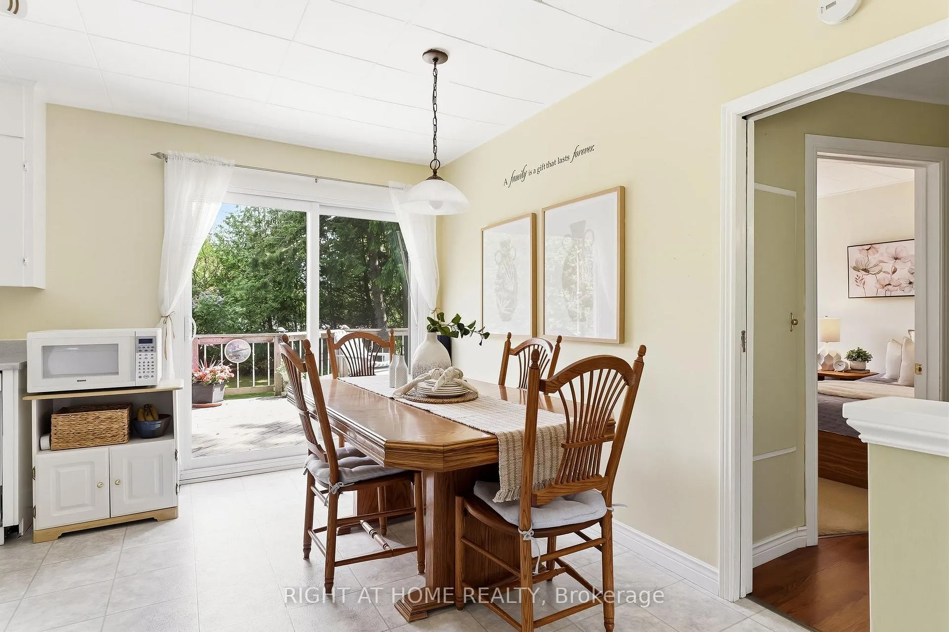 Photo 11 of 8601 Lander Road, Hamilton Township, Rural Hamilton — HOMEH