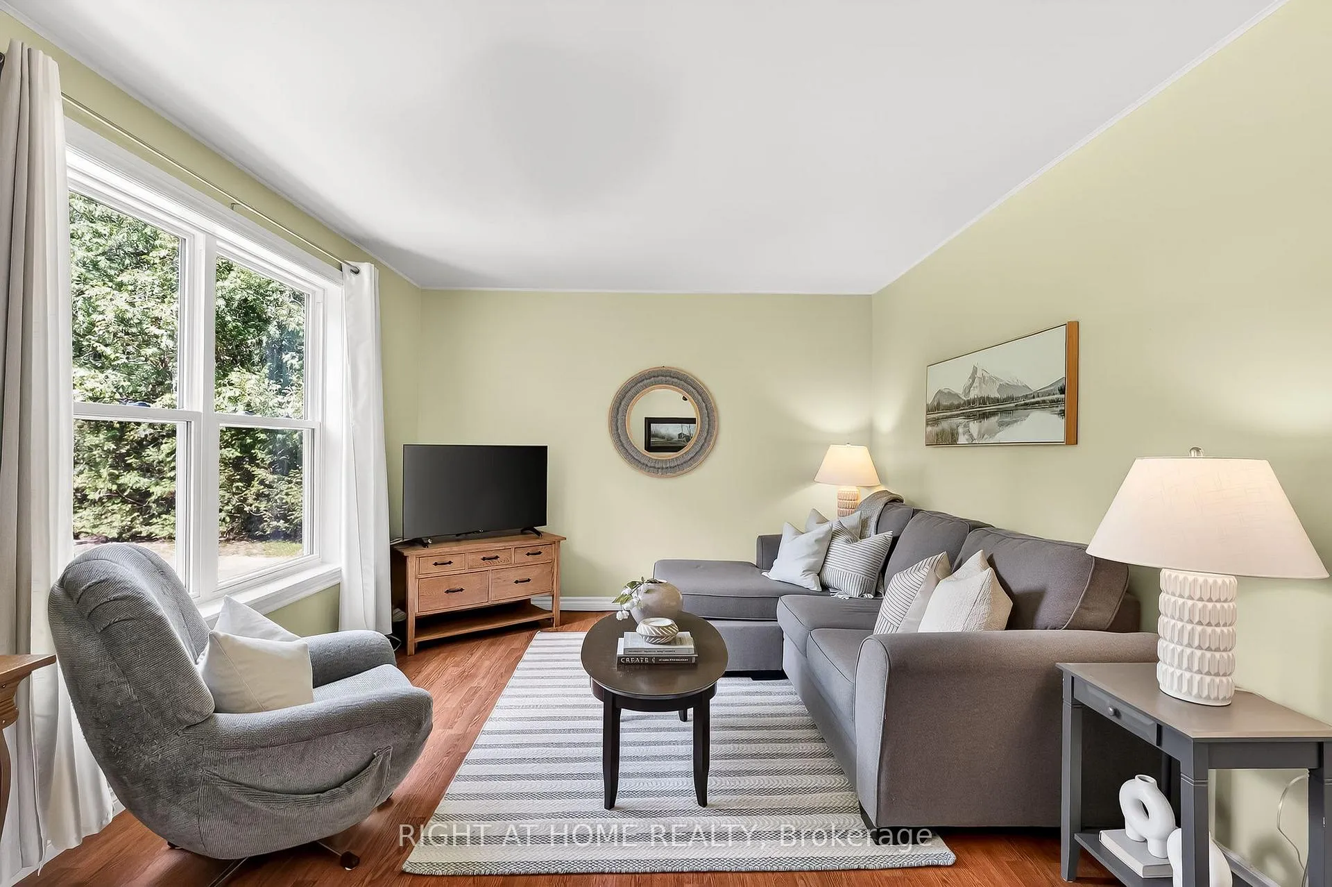 Photo 14 of 8601 Lander Road, Hamilton Township, Rural Hamilton — HOMEH