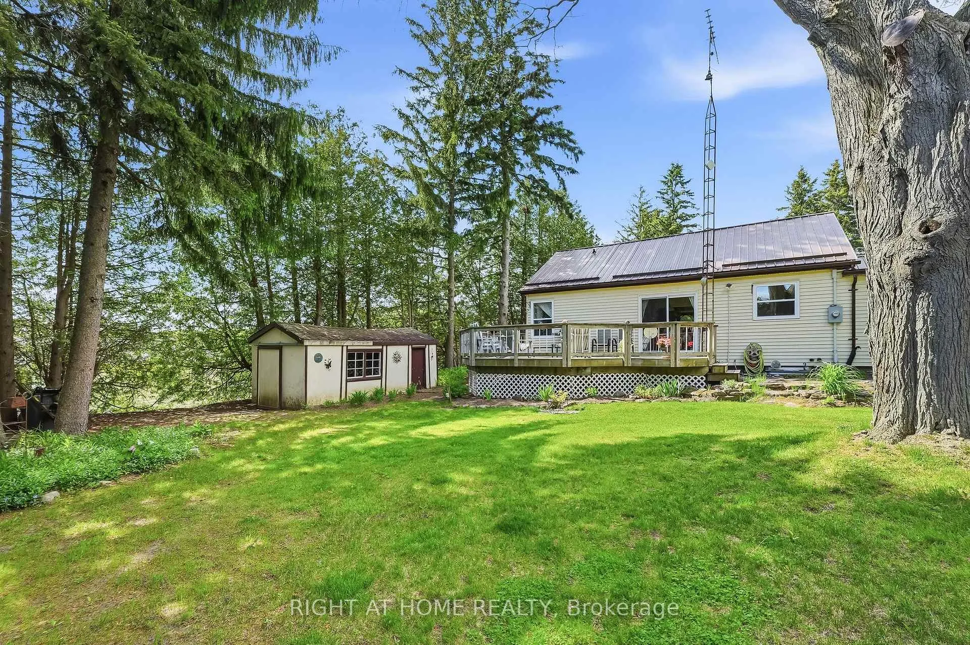 Photo 35 of 8601 Lander Road, Hamilton Township, Rural Hamilton — HOMEH