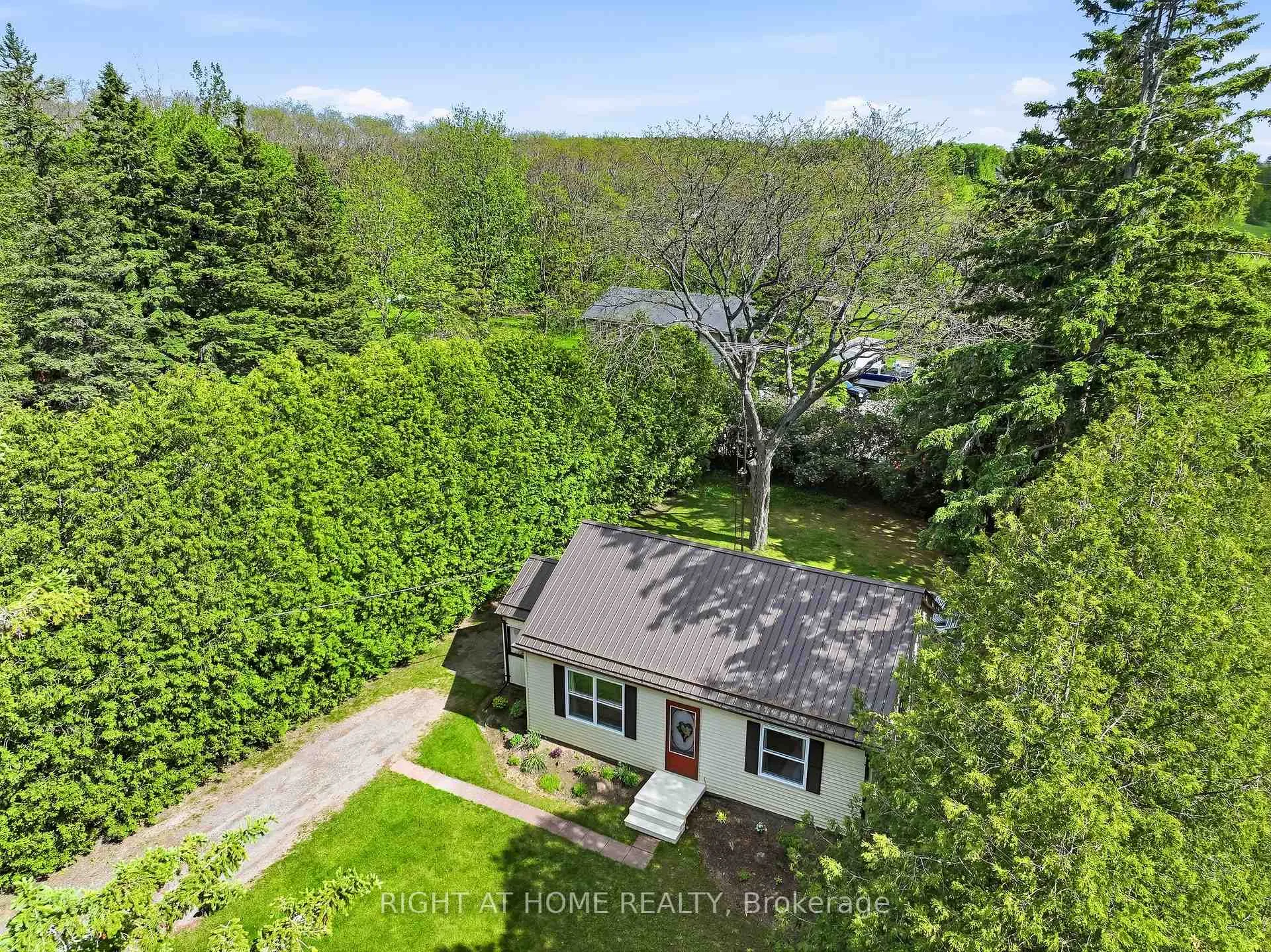 Photo 37 of 8601 Lander Road, Hamilton Township, Rural Hamilton — HOMEH
