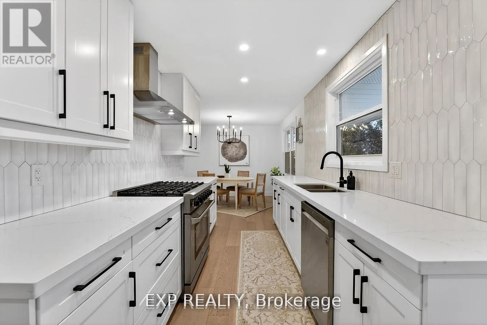 Photo 10 of 34 Pancake Lane, Pelham, Fonthill — HOMEH