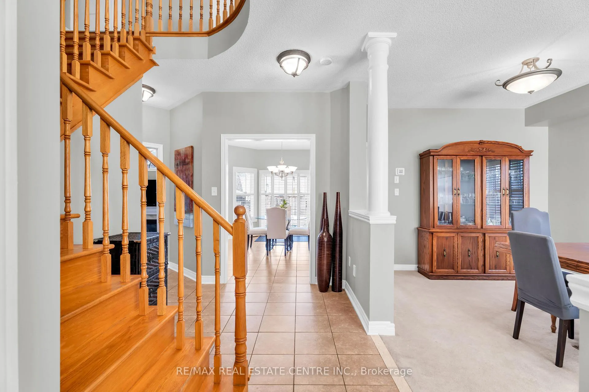 Photo 8 of 106 Belmont Boulevard, Halton Hills, Georgetown — HOMEH