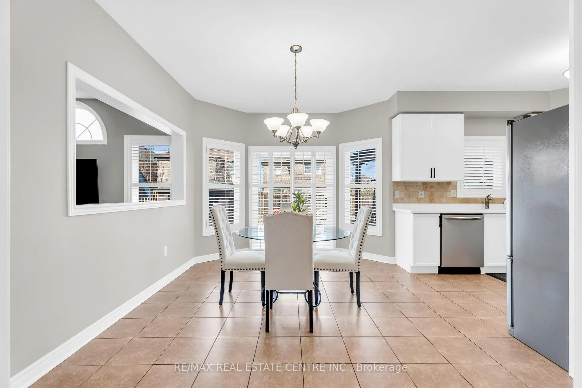 Photo 13 of 106 Belmont Boulevard, Halton Hills, Georgetown — HOMEH