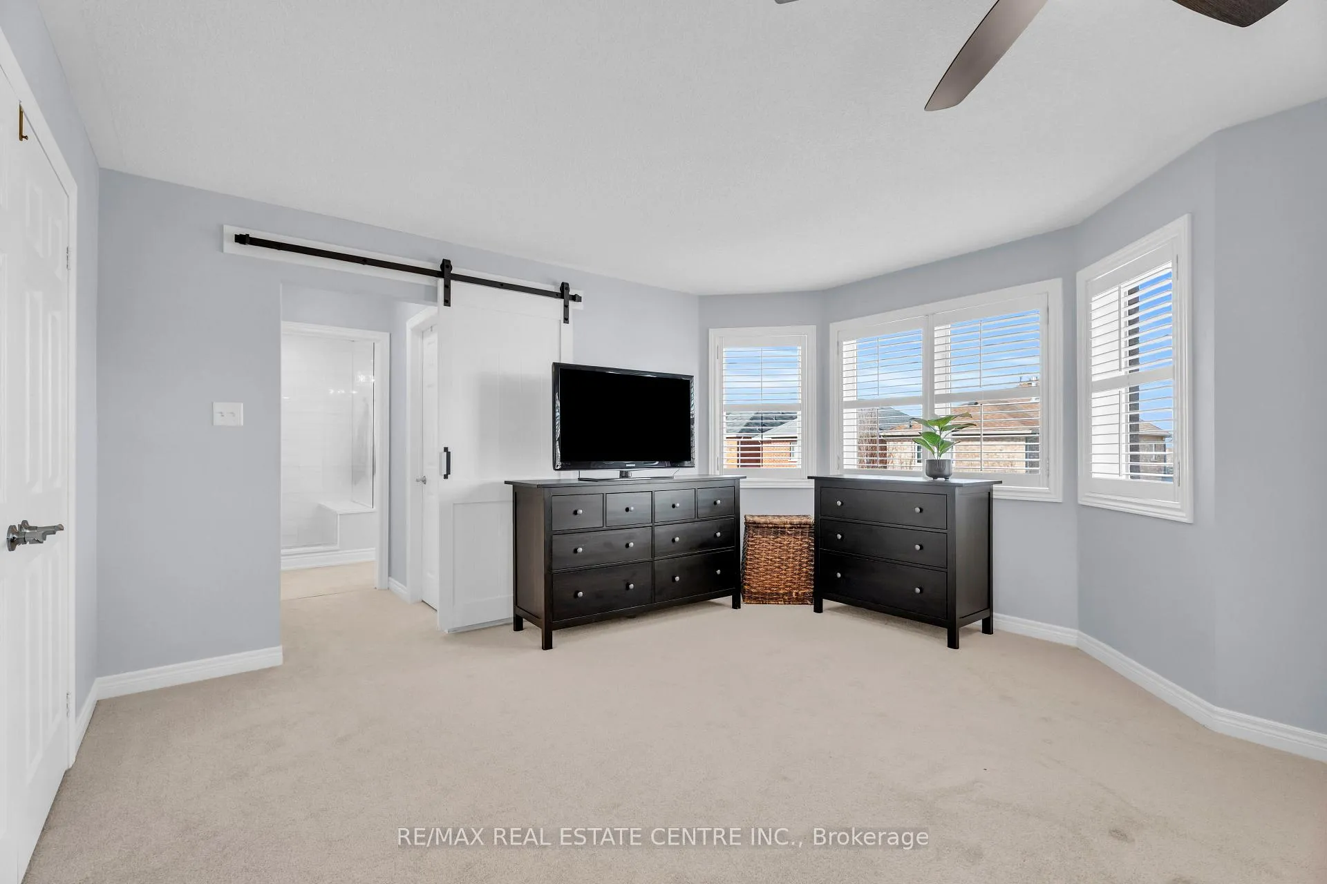 Photo 25 of 106 Belmont Boulevard, Halton Hills, Georgetown — HOMEH