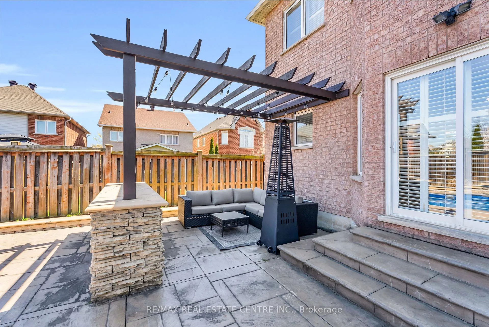 Photo 47 of 106 Belmont Boulevard, Halton Hills, Georgetown — HOMEH