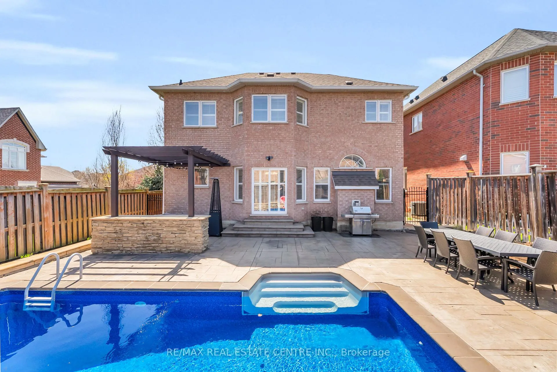 Photo 50 of 106 Belmont Boulevard, Halton Hills, Georgetown — HOMEH