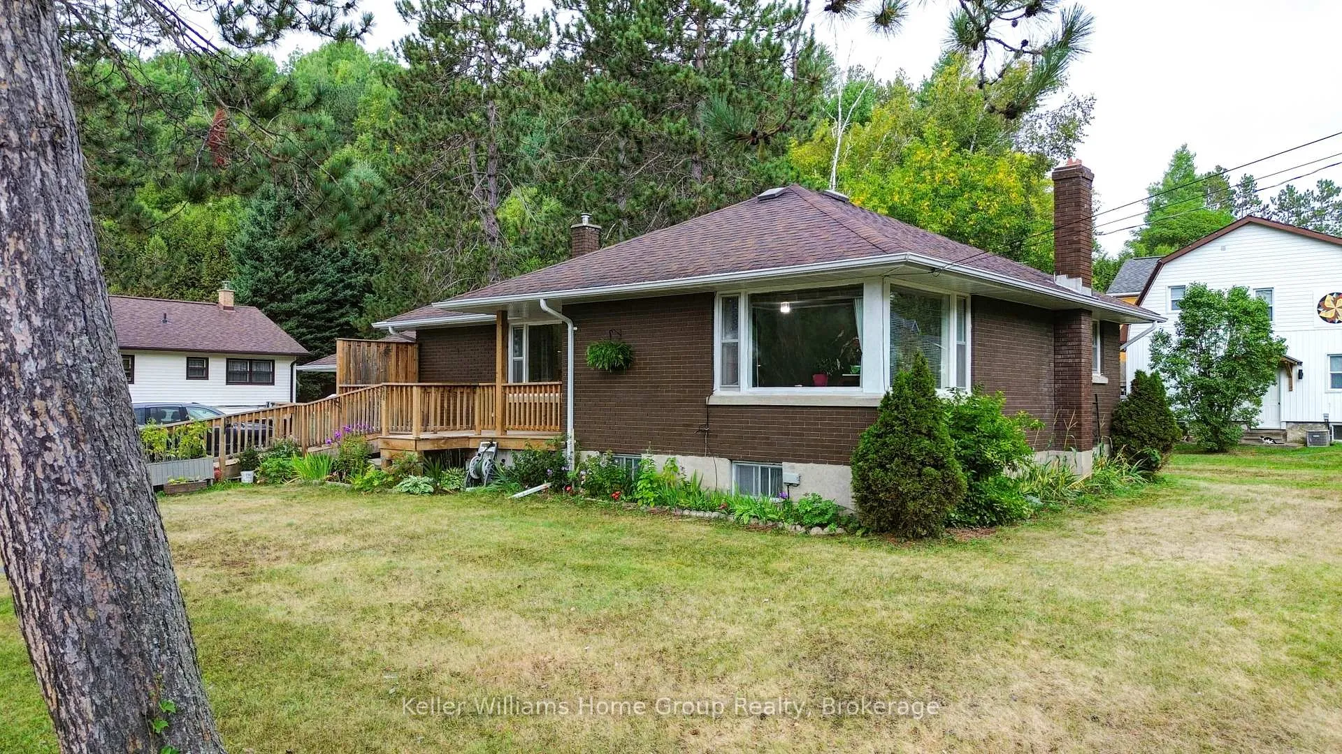 Photo 24 of 2 Easton Avenue, Bancroft, Bancroft Ward — HOMEH