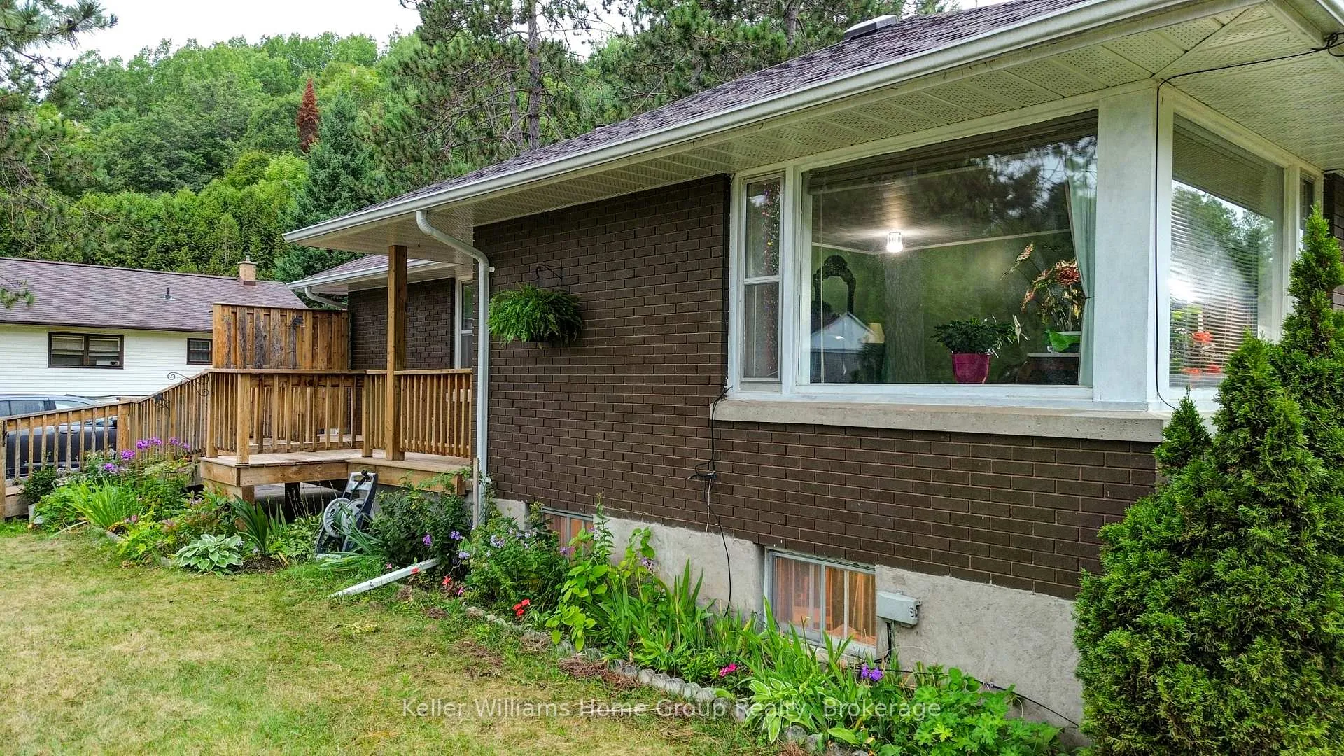 Photo 39 of 2 Easton Avenue, Bancroft, Bancroft Ward — HOMEH