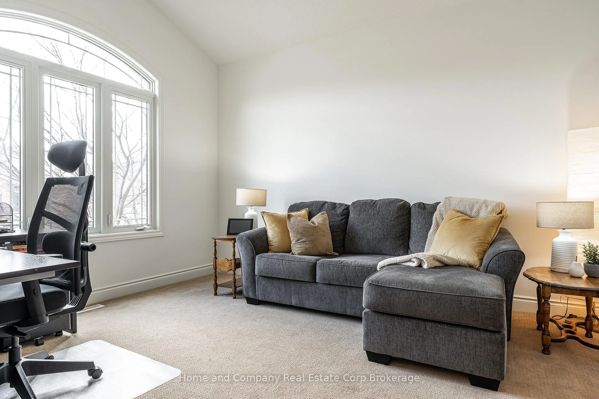 Photo 25 of 19 Hossie Terrace, Stratford — HOMEH