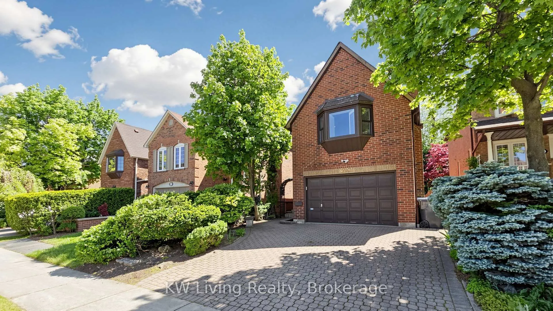 Photo 1 of 4251 Lastrada Heights, Mississauga, Creditview — HOMEH