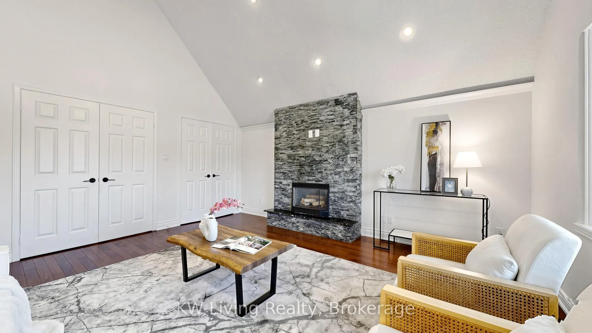 Photo 22 of 4251 Lastrada Heights, Mississauga, Creditview — HOMEH