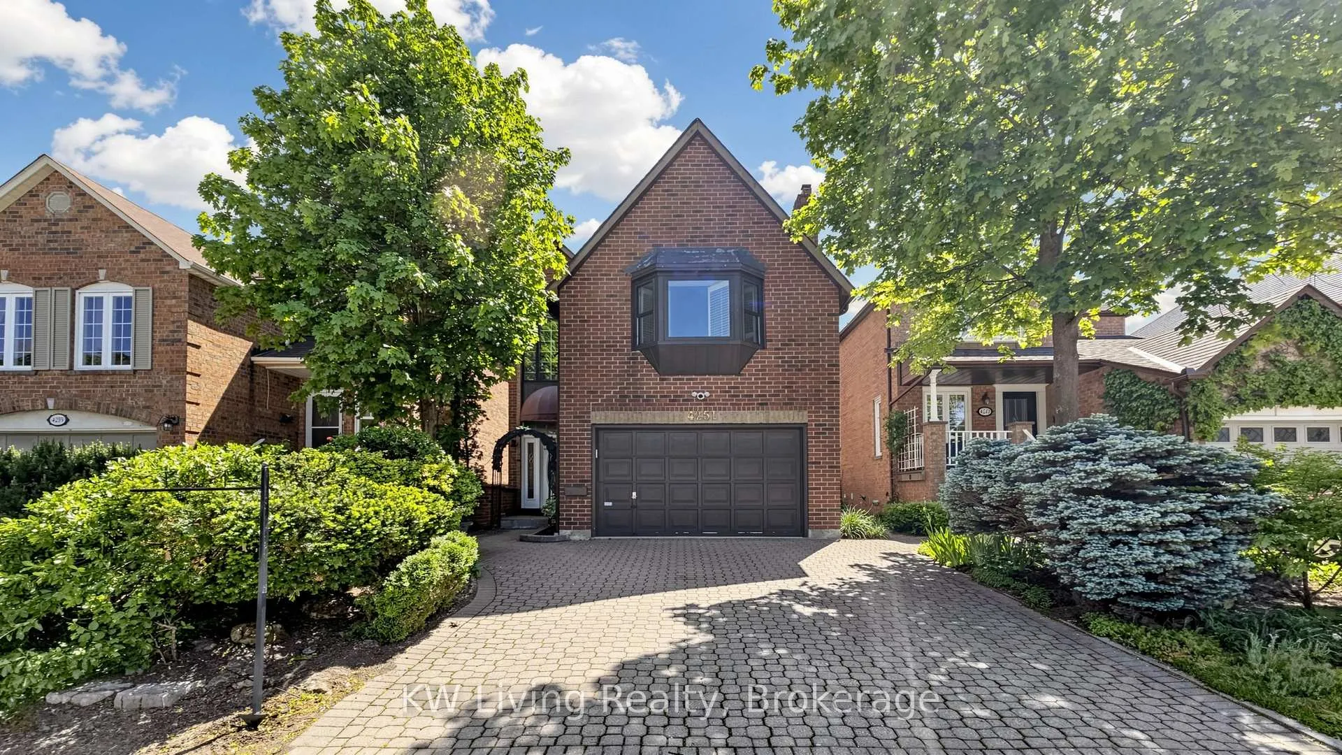 Photo 32 of 4251 Lastrada Heights, Mississauga, Creditview — HOMEH