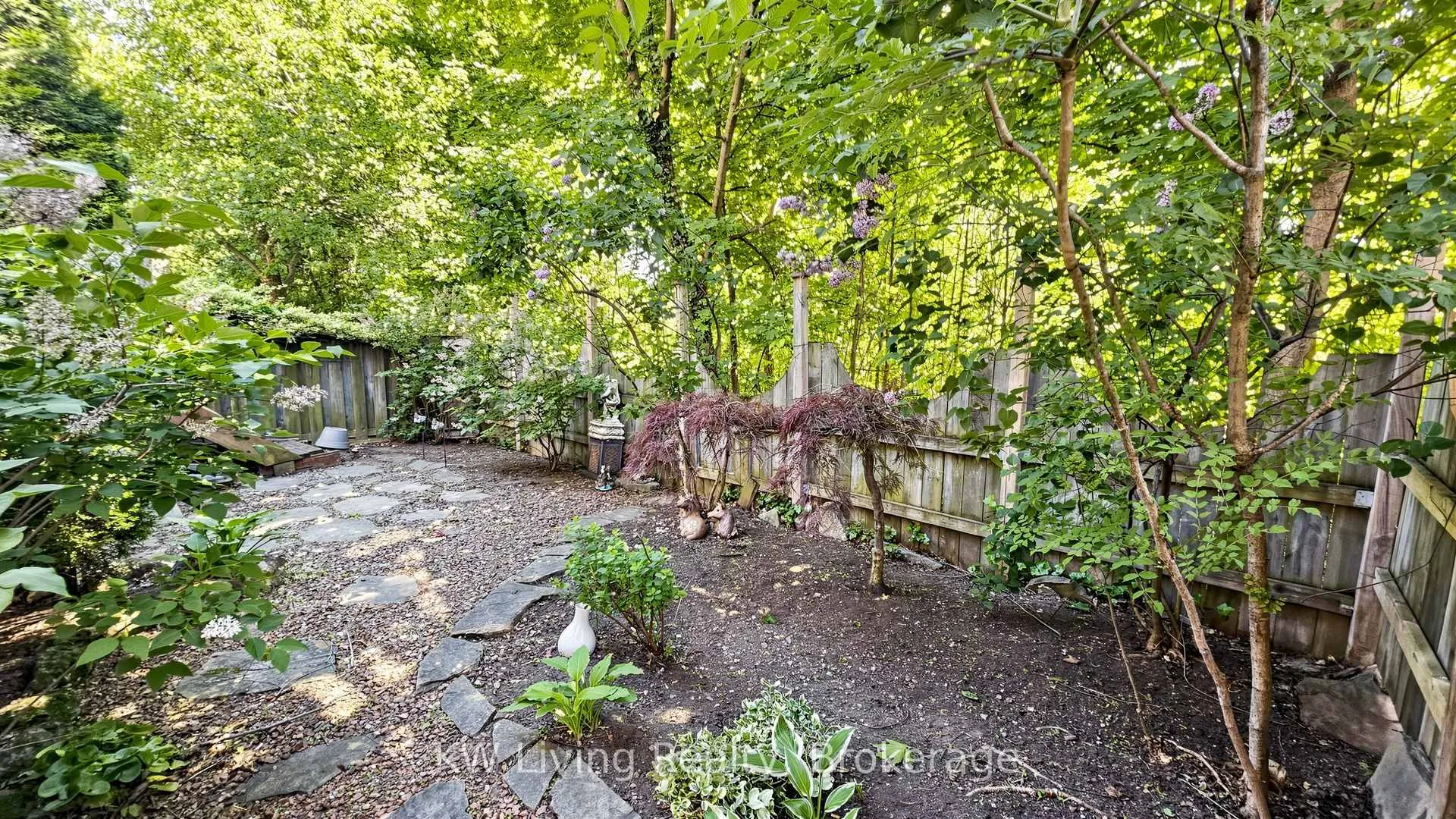Photo 43 of 4251 Lastrada Heights, Mississauga, Creditview — HOMEH