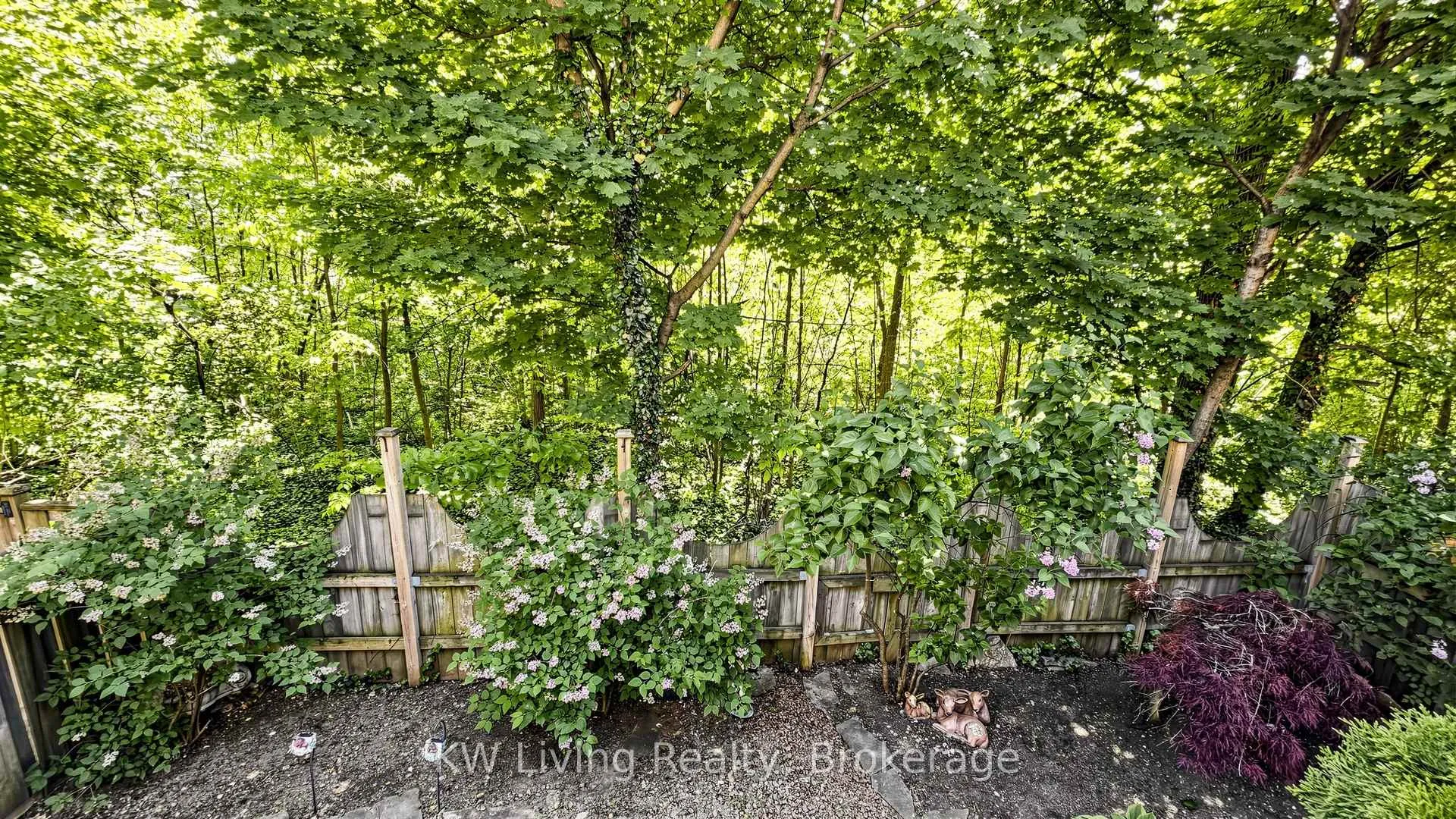 Photo 45 of 4251 Lastrada Heights, Mississauga, Creditview — HOMEH