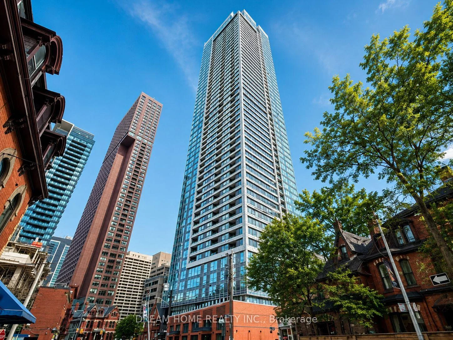 Photo 21 of Unit 906, 609 Sherborne Street, Toronto, North St. James Town — HOMEH