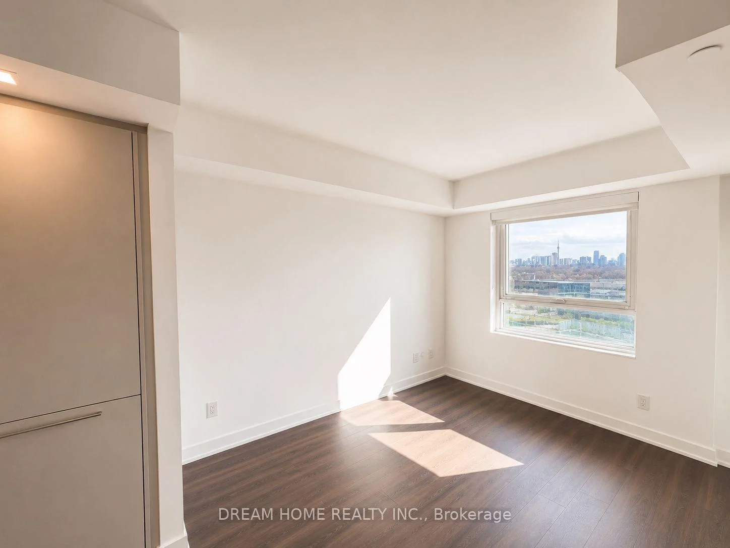 Photo 24 of Unit 906, 609 Sherborne Street, Toronto, North St. James Town — HOMEH
