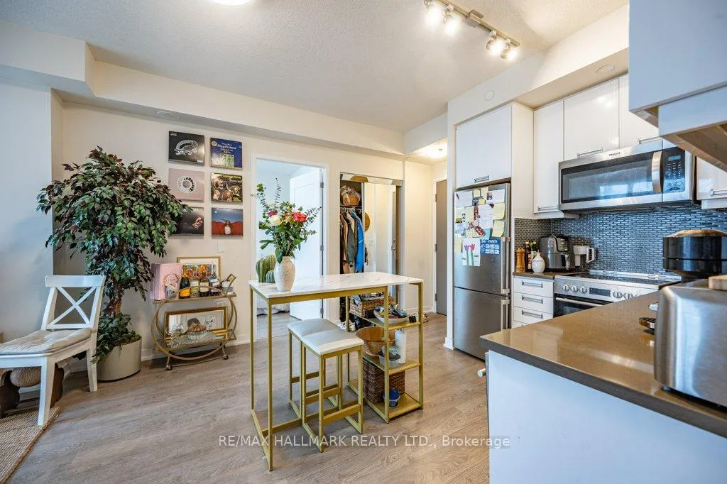 Photo 3 of Unit 1006, 99 John Street, Toronto, Waterfront Communities — HOMEH