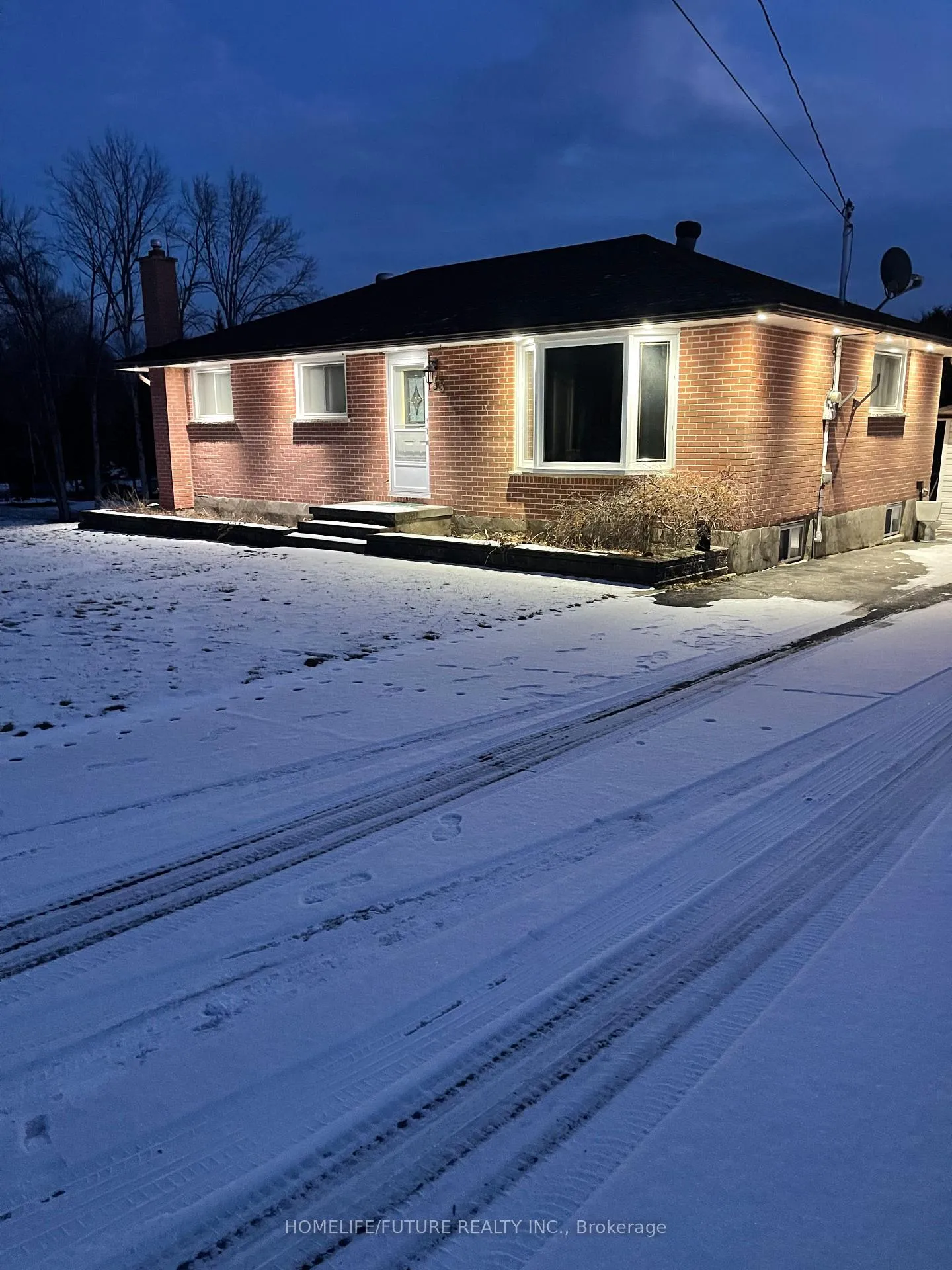Photo 6 of 35 Barry Road, Quinte West, Murray Ward — HOMEH