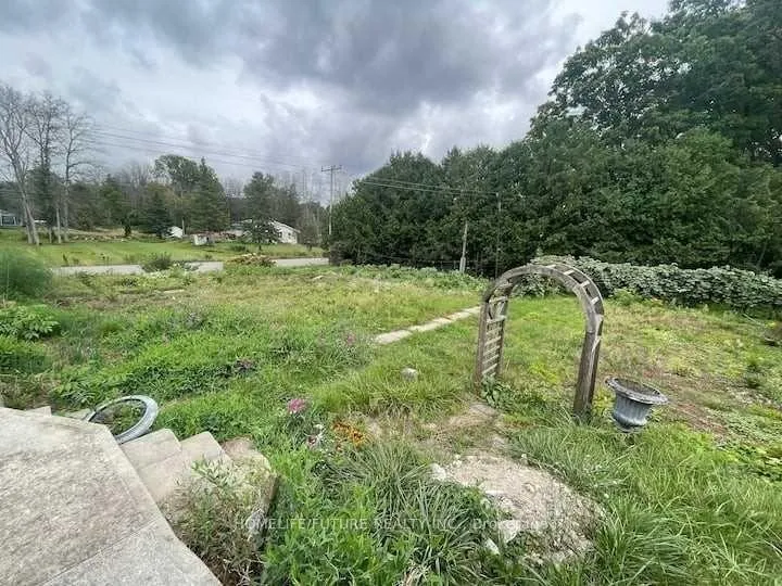 Photo 23 of 35 Barry Road, Quinte West, Murray Ward — HOMEH