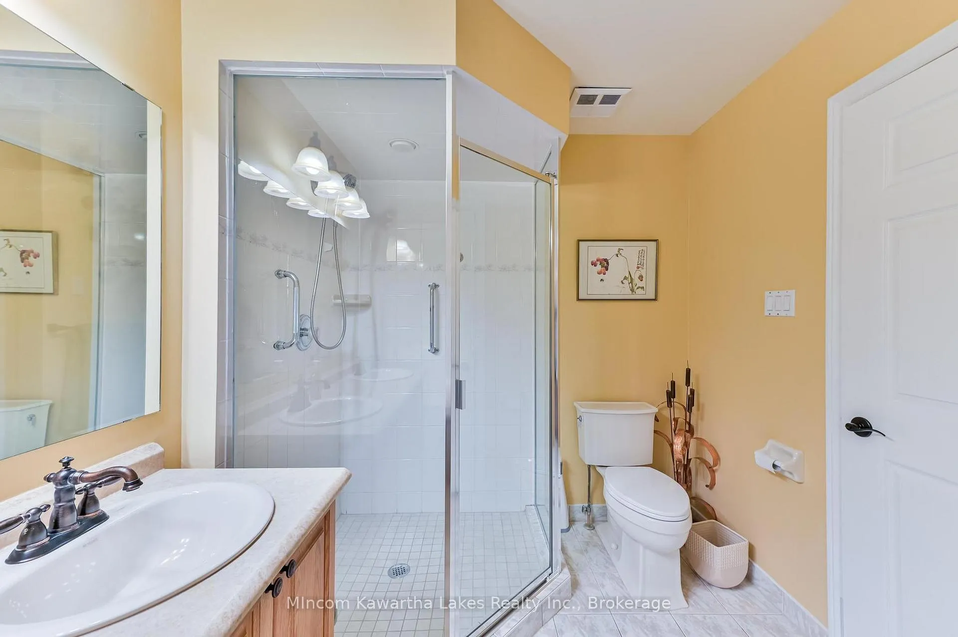 Photo 10 of Unit 5, 1121 Armour Road N, Peterborough, Ashburnham Ward 4 — HOMEH