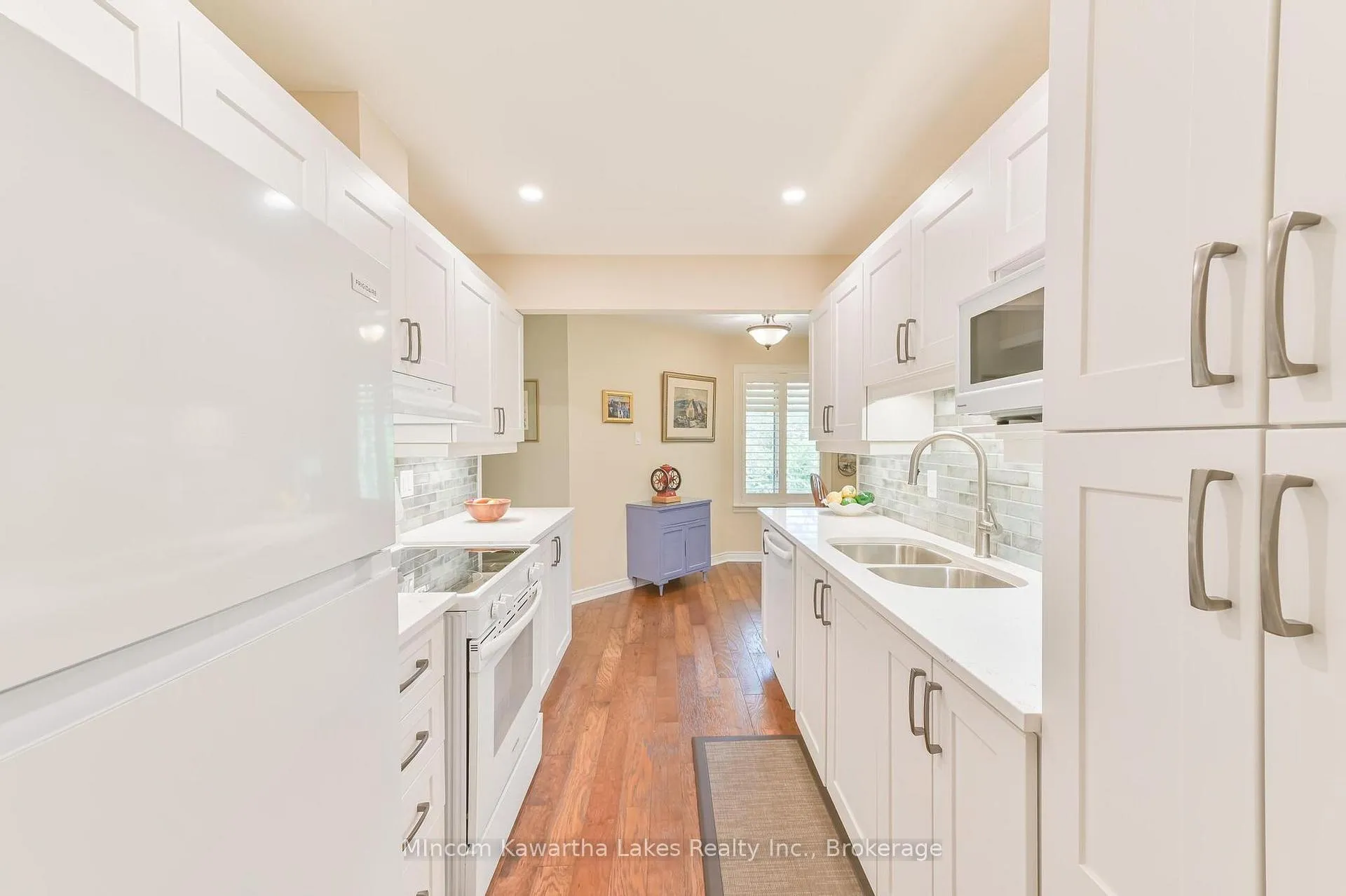 Photo 15 of Unit 5, 1121 Armour Road N, Peterborough, Ashburnham Ward 4 — HOMEH