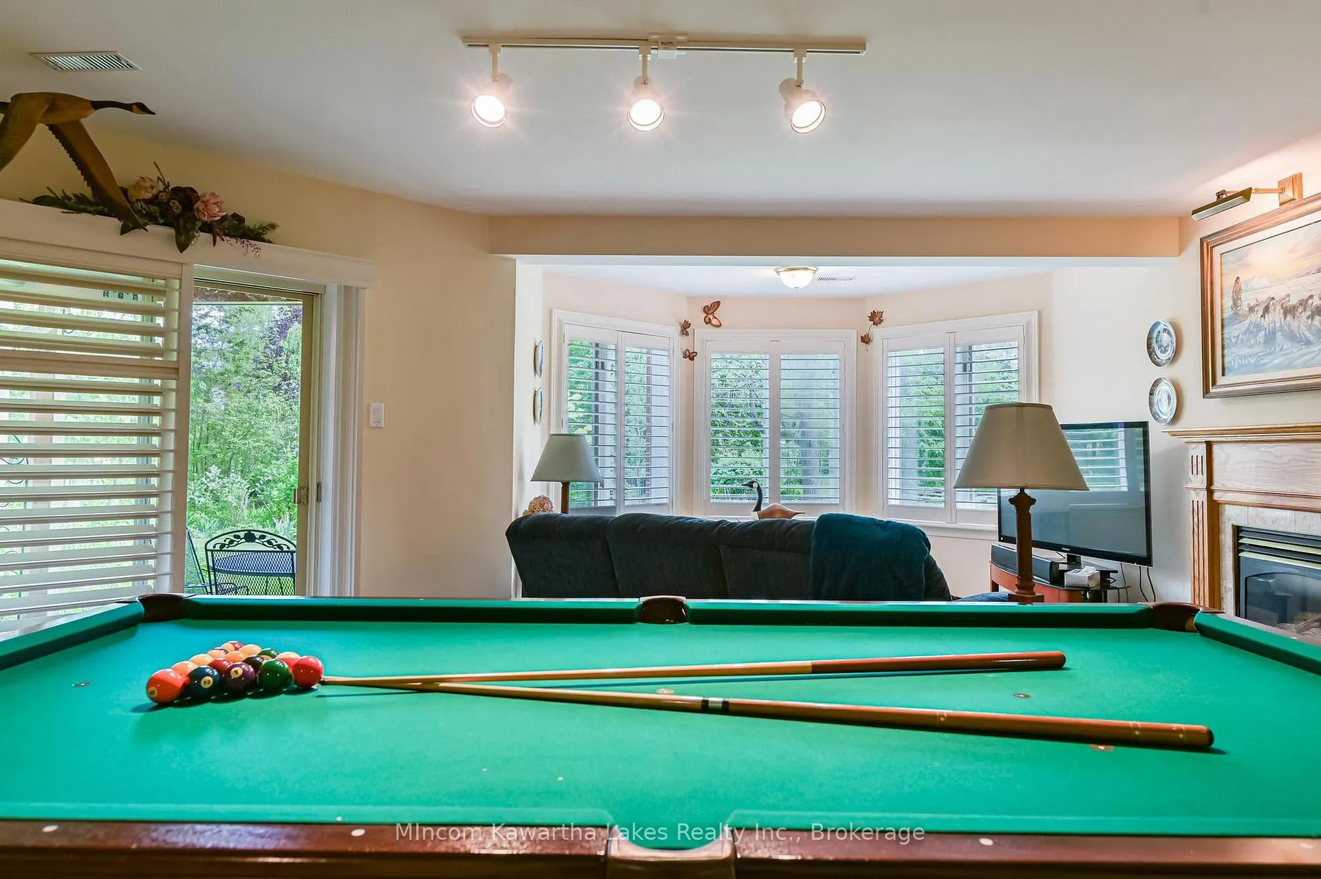 Photo 30 of Unit 5, 1121 Armour Road N, Peterborough, Ashburnham Ward 4 — HOMEH