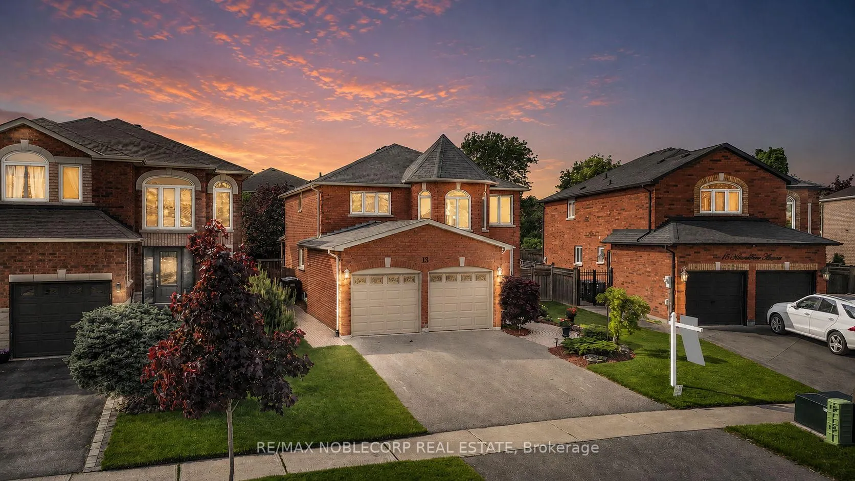 Photo 2 of 13 Harvestview Avenue, Caledon, Bolton East — HOMEH