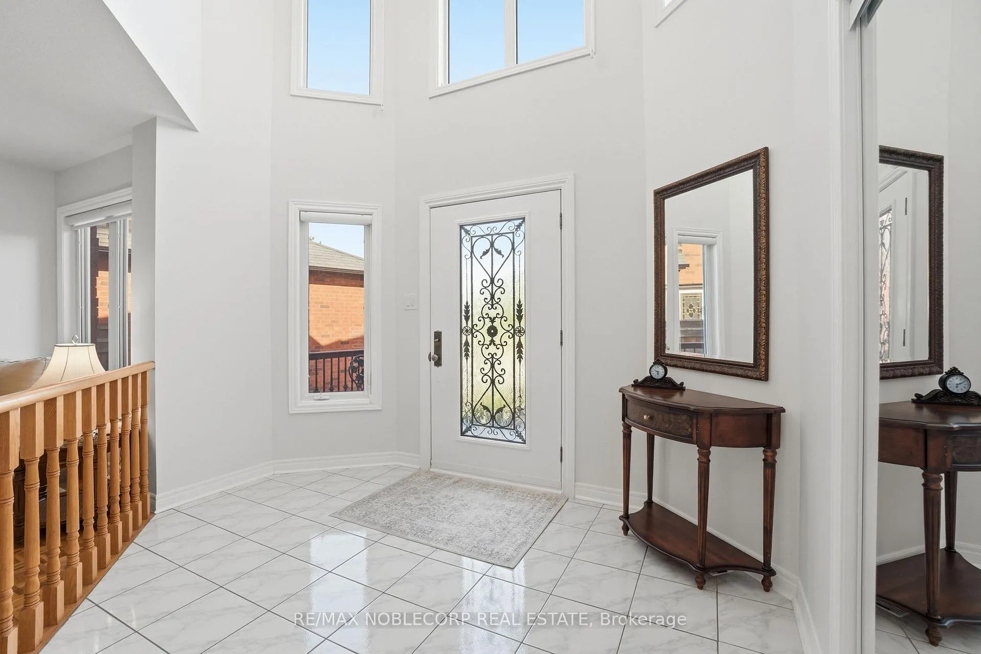 Photo 9 of 13 Harvestview Avenue, Caledon, Bolton East — HOMEH