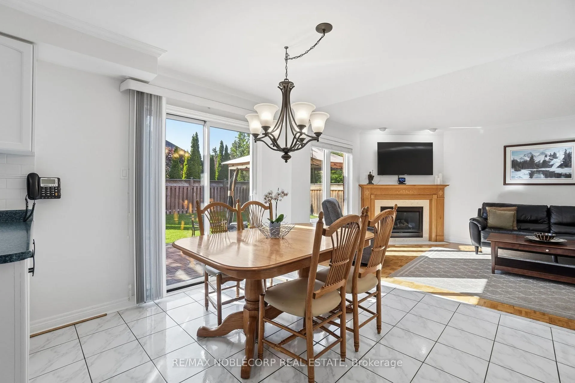 Photo 14 of 13 Harvestview Avenue, Caledon, Bolton East — HOMEH