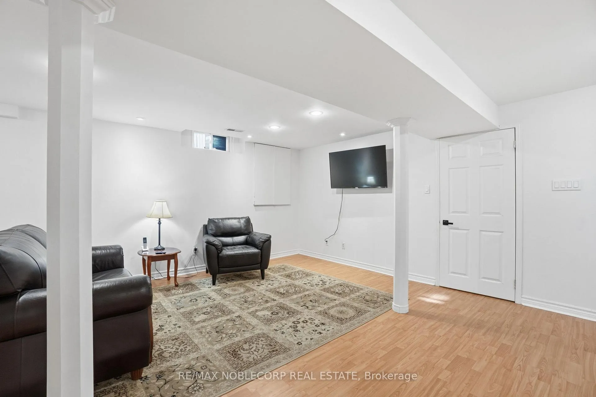 Photo 32 of 13 Harvestview Avenue, Caledon, Bolton East — HOMEH