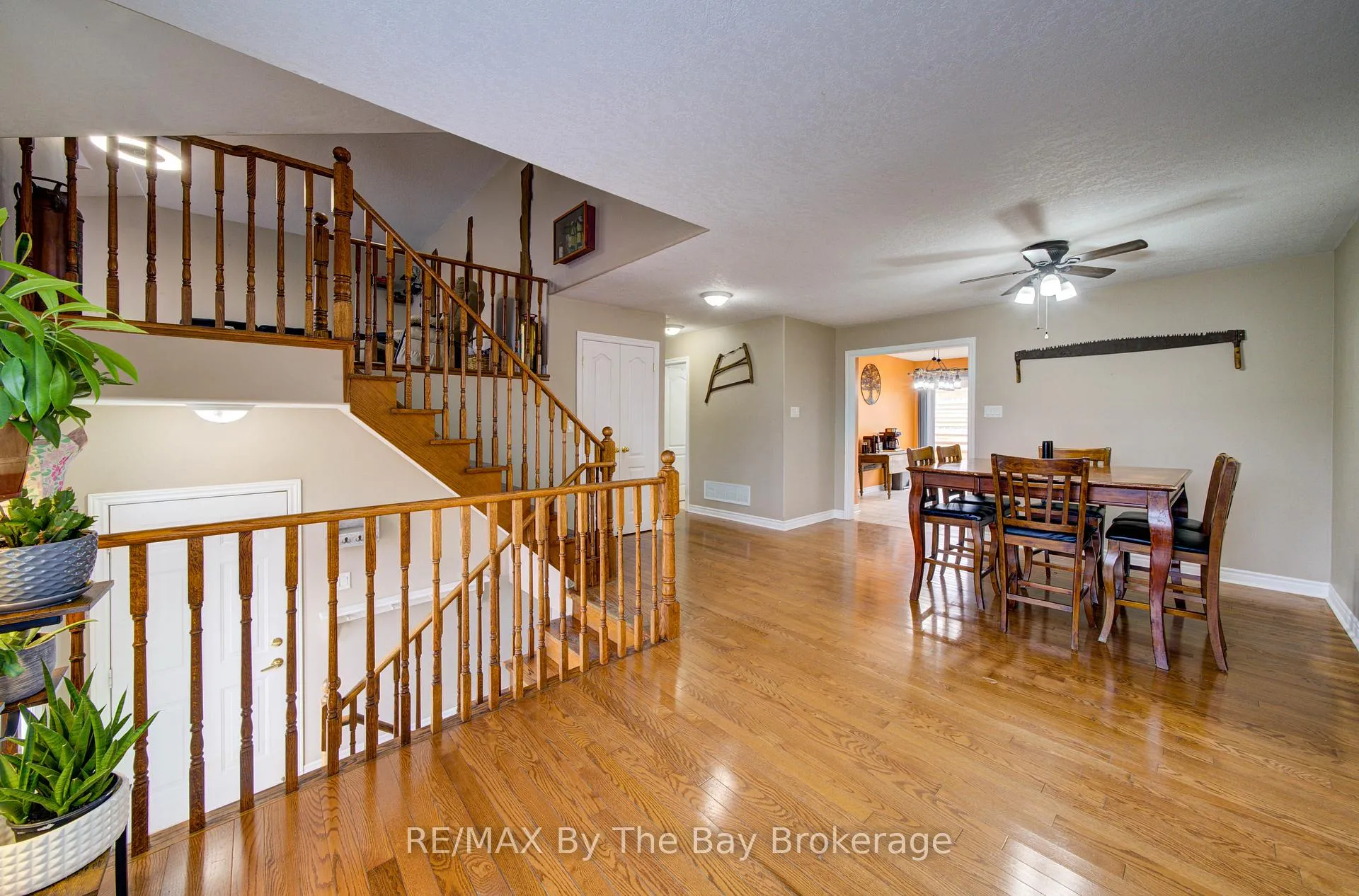 Photo 5 of 229 Atkinson Street, Clearview, Stayner — HOMEH