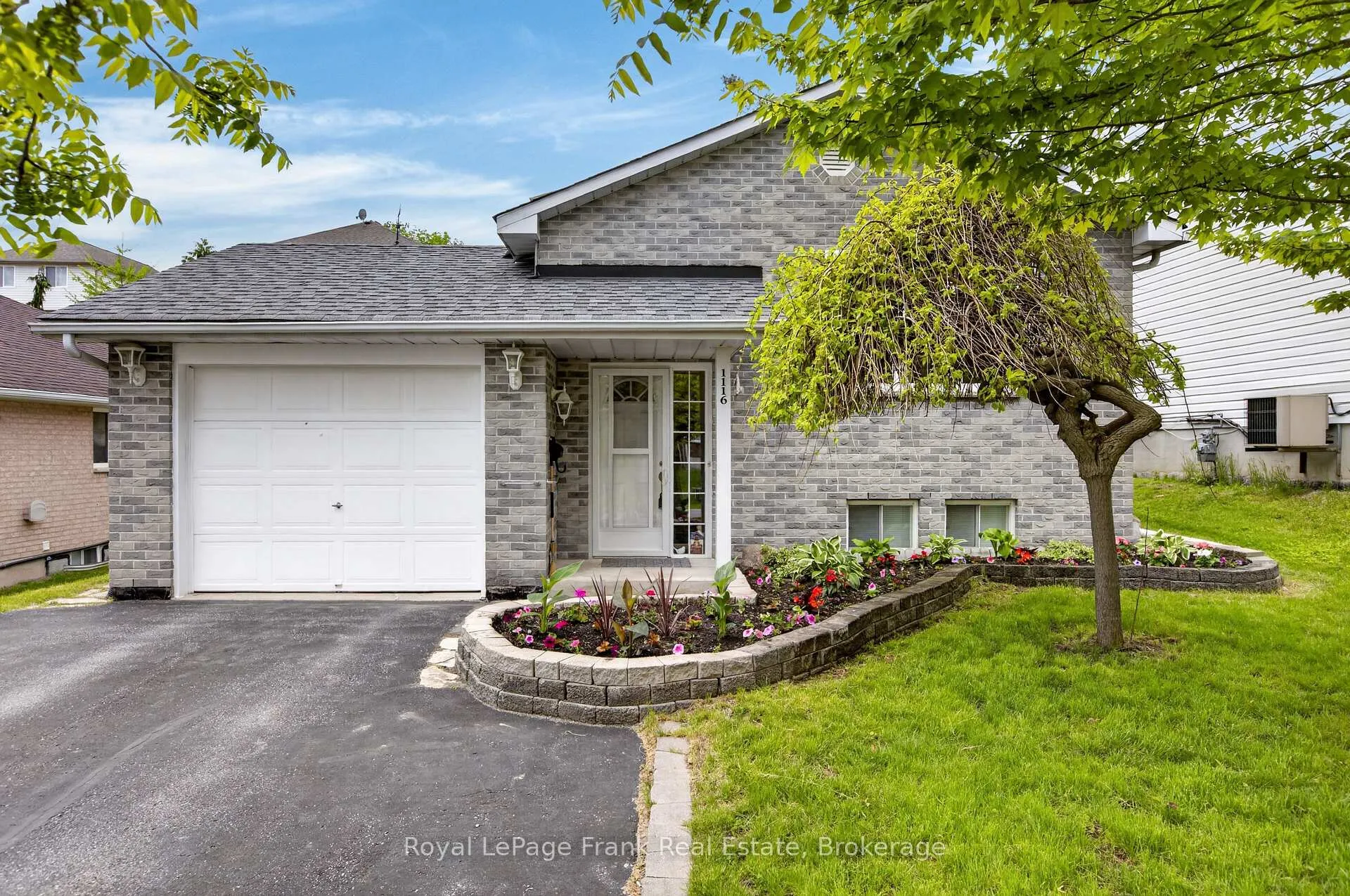 Photo 3 of 1116 Afton Road, Peterborough, Otonabee Ward 1 — HOMEH