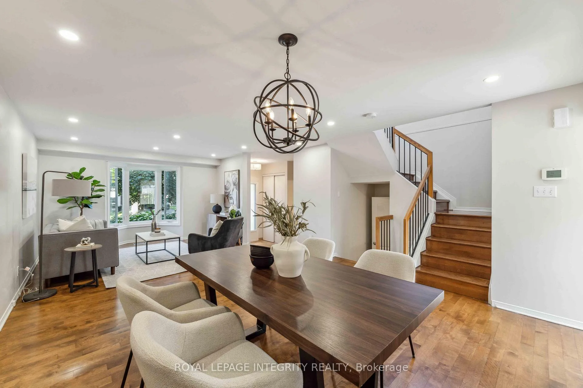 Photo 4 of 7 Windhurst Drive, Ottawa, Barrhaven East — HOMEH